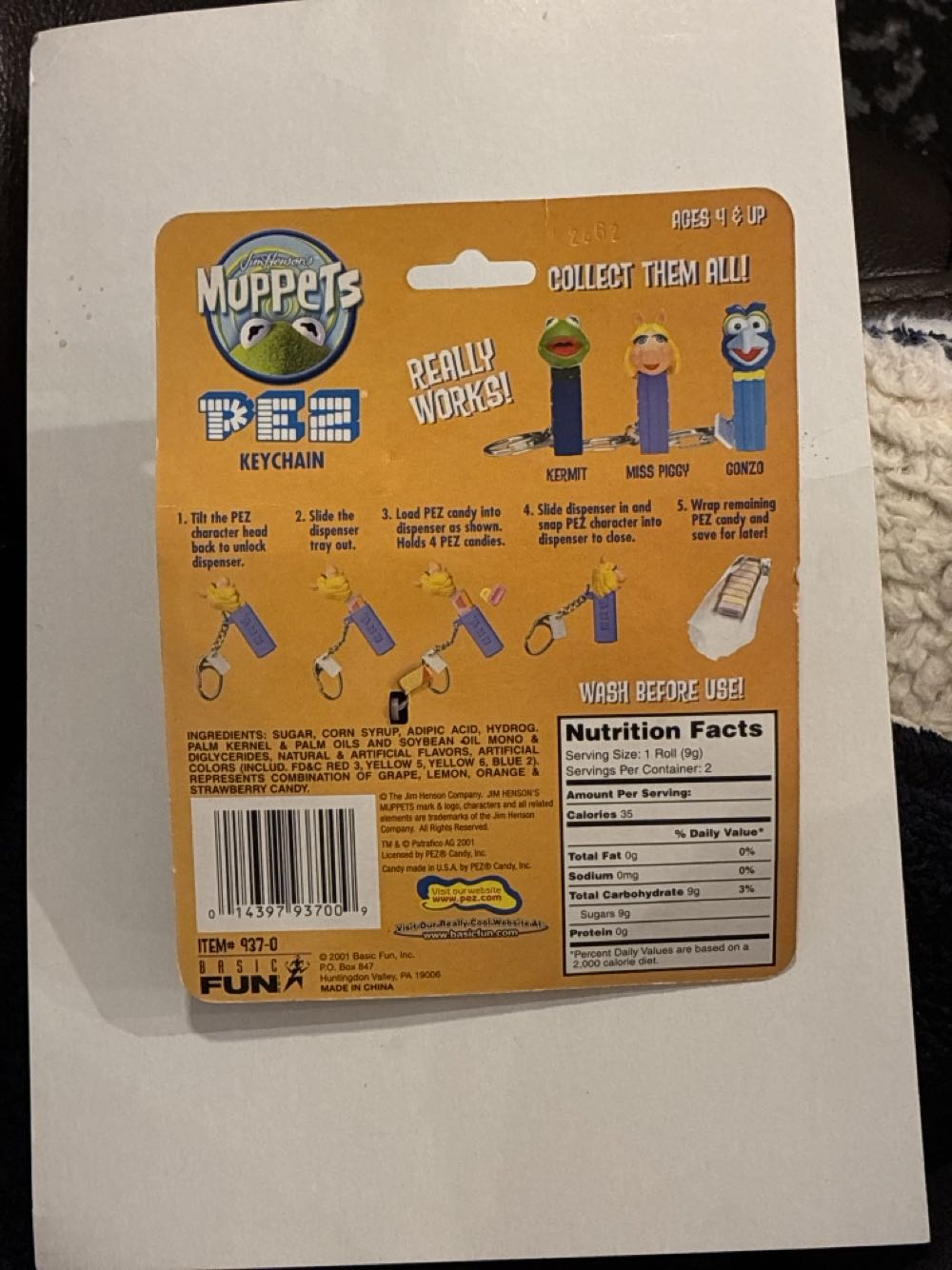 Keychain Miss Piggy - PEZ / novelty candy keychain pez collectible [Barcode 014397937009] - Main Image 2
