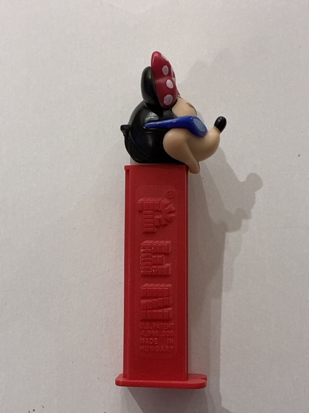 Minnie Mouse (Sunglasses) - Disney - Mickey Mouse pez collectible - Main Image 2