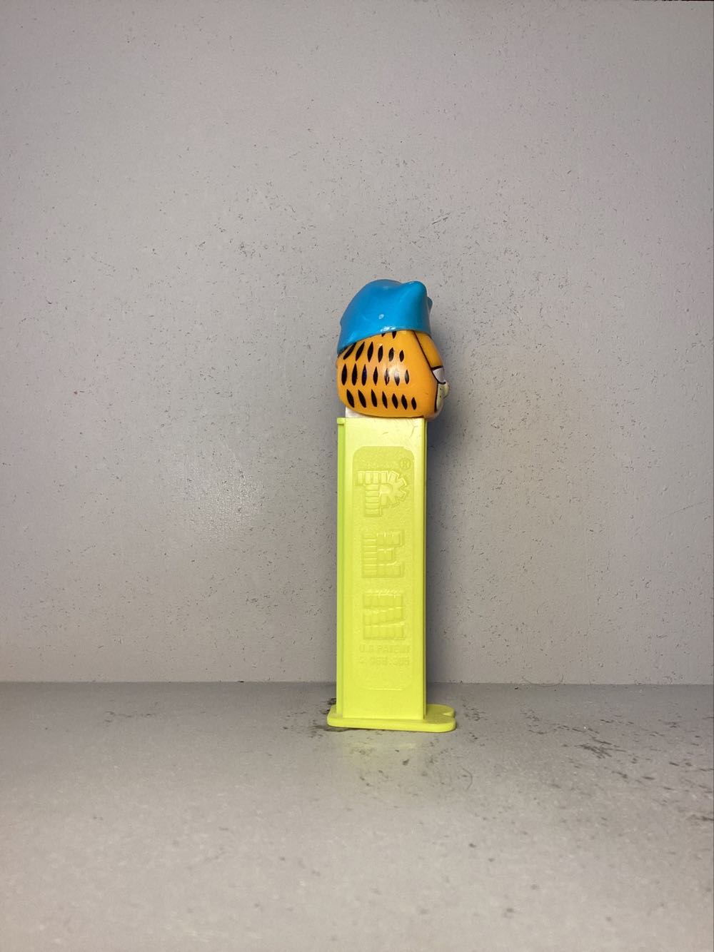 Garfield - Licenced Characters pez collectible - Main Image 2