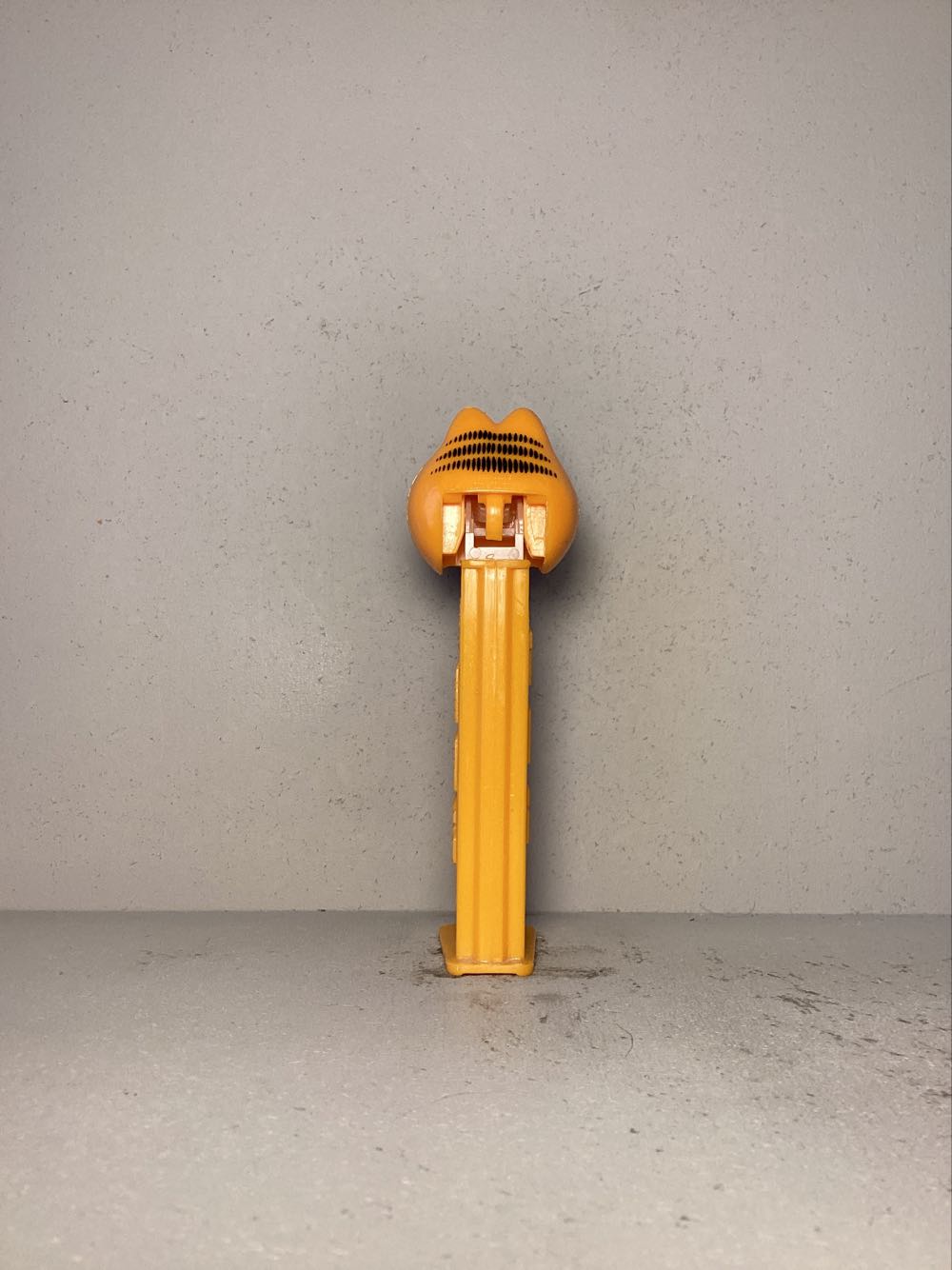 Garfield - Licenced Characters pez collectible - Main Image 3