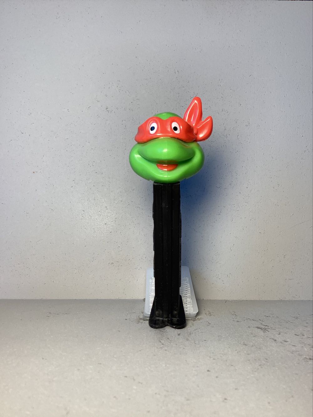 Emoticons (Non-USA) / Emoji (USA)