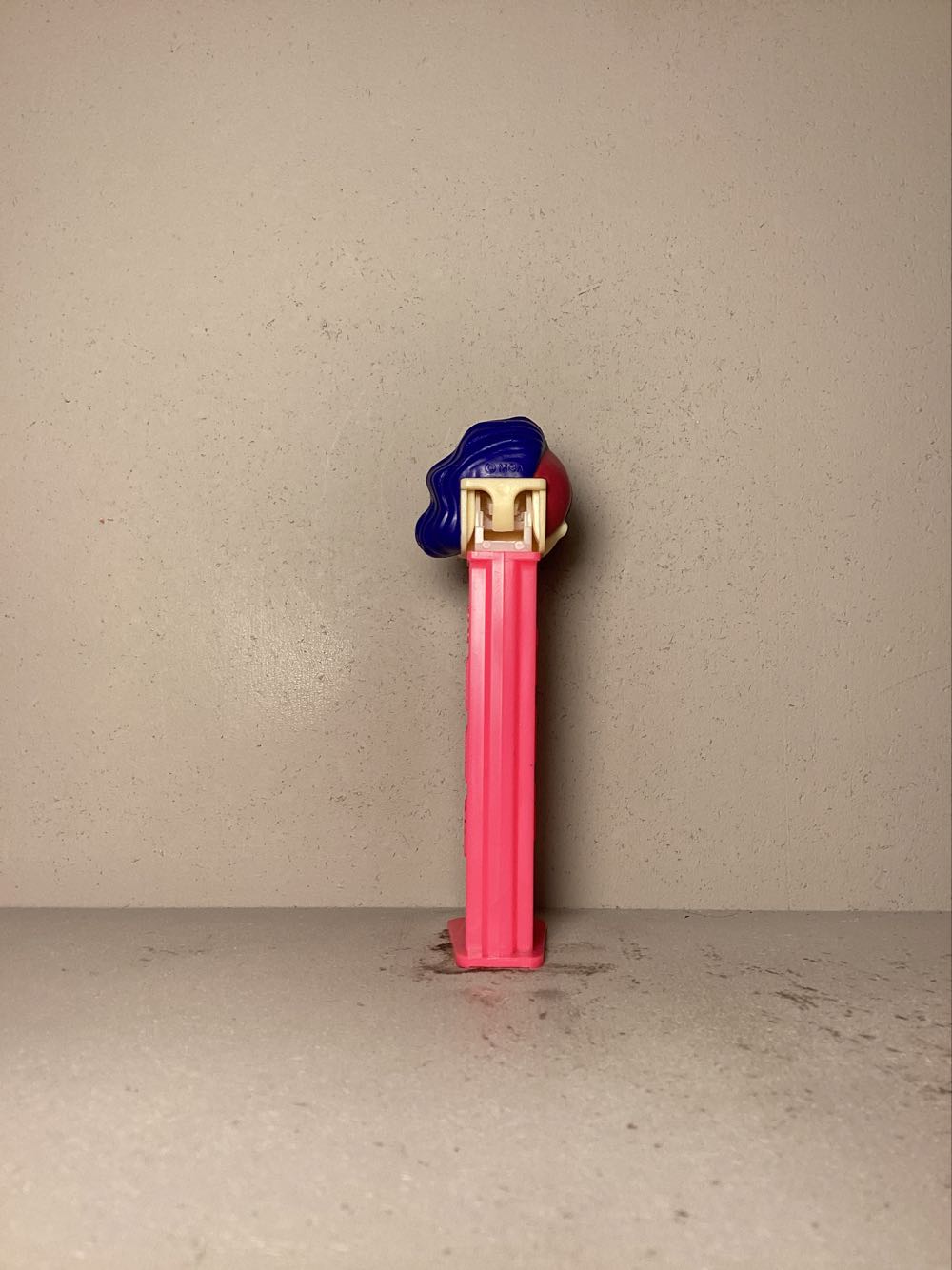 L.O.L. Surprise! - Series 1 - Licenced Characters pez collectible - Main Image 3