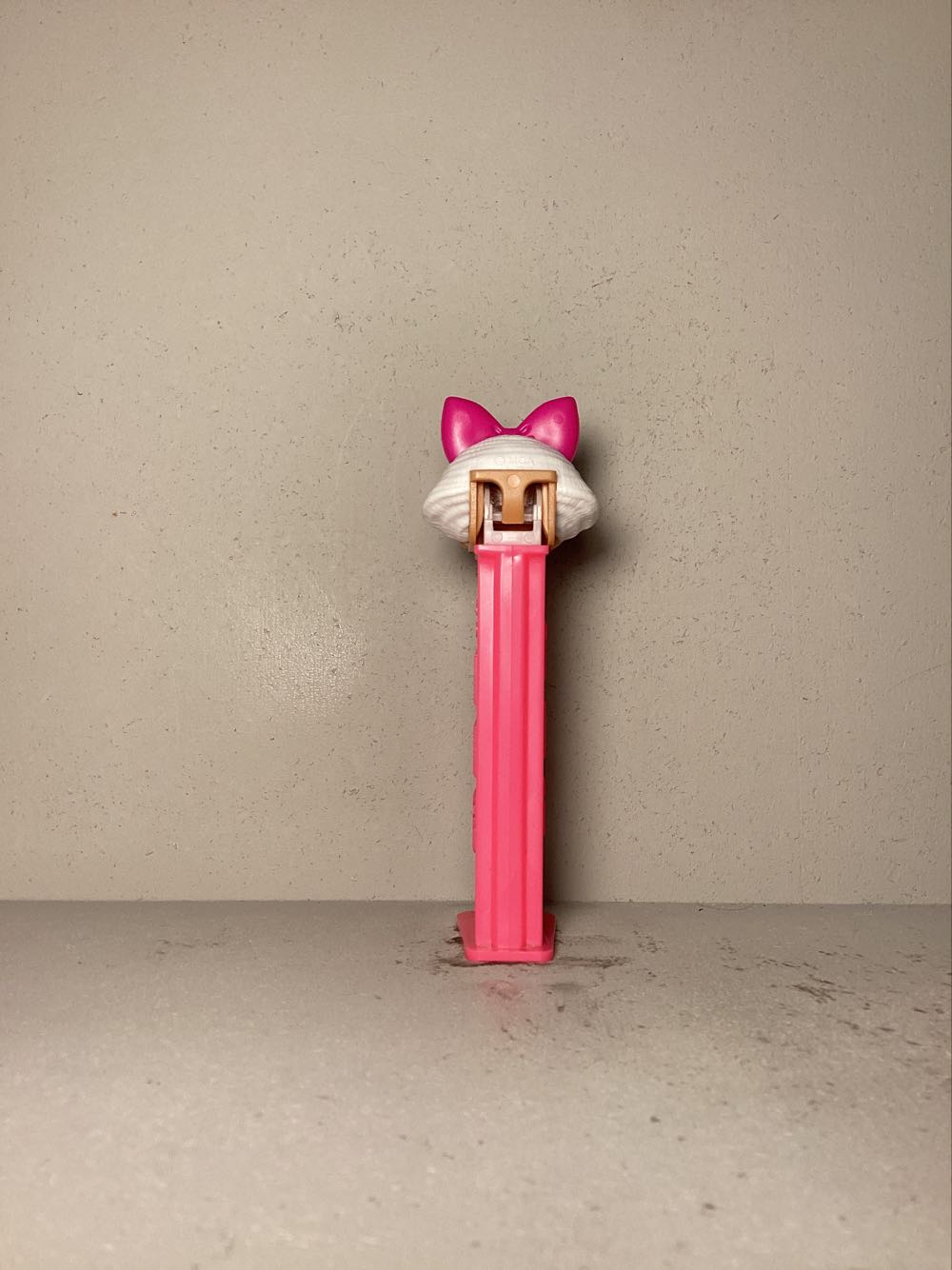 L.O.L. Surprise! -Series 1 - Licenced Characters pez collectible - Main Image 3