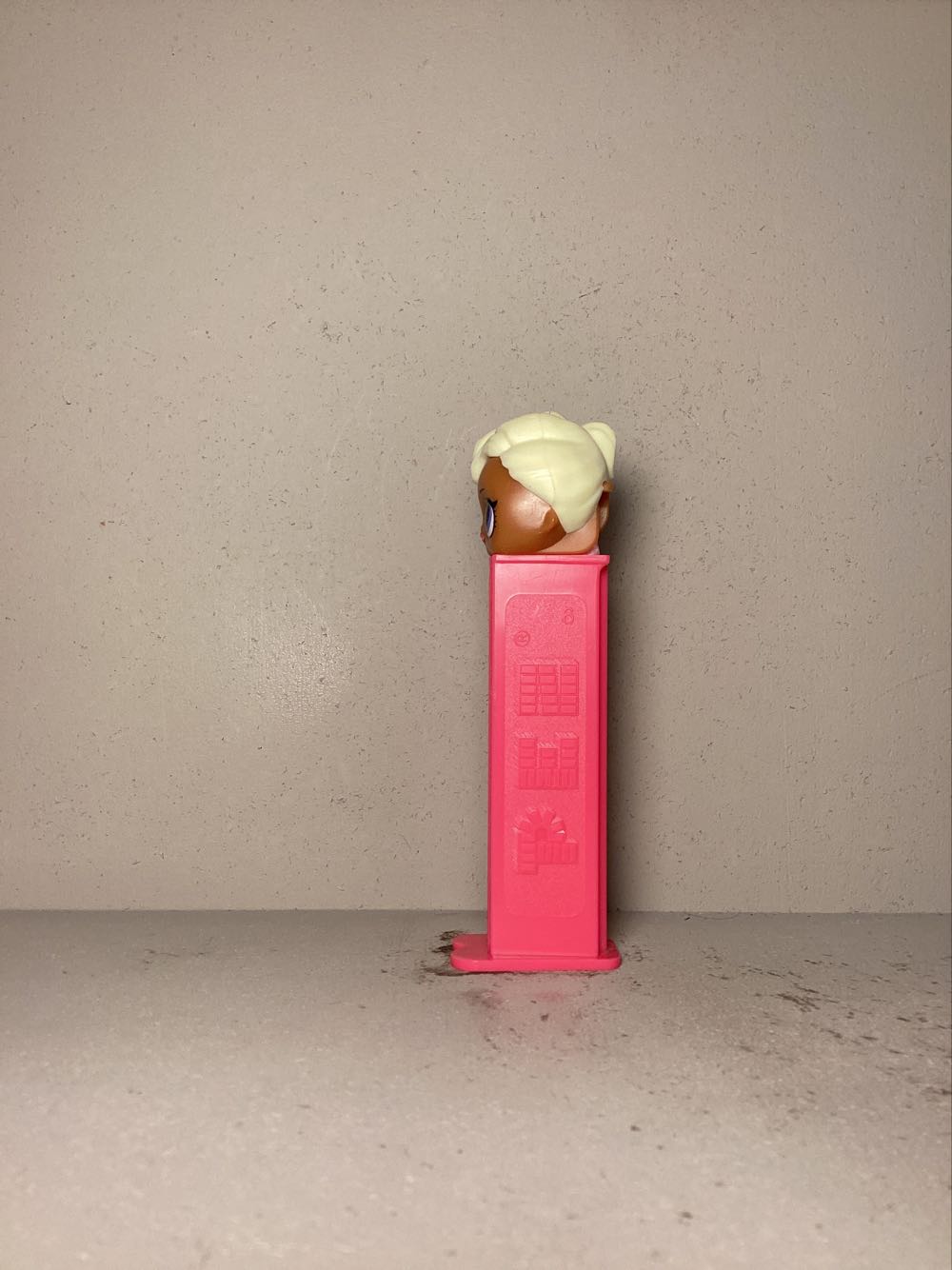 L.O.L. Surprise! -Series 2 - Licenced Characters pez collectible - Main Image 4