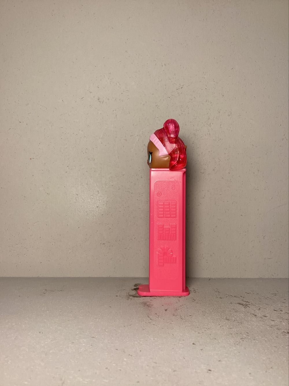 L.O.L. Surprise! -Series 2 - Licenced Characters pez collectible - Main Image 4