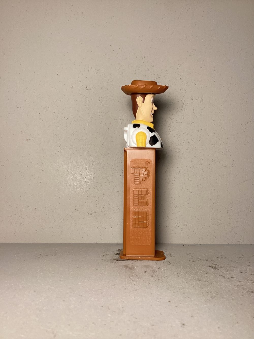 Disney- Parks - Licenced Characters pez collectible - Main Image 2