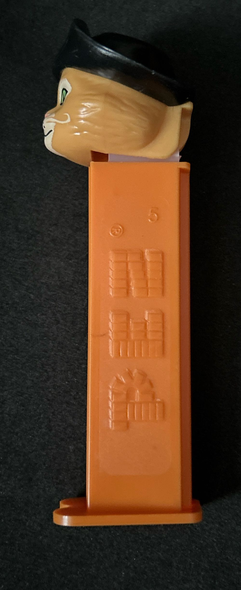 Shrek - Puss In Boots - Animated Movies pez collectible [Barcode 073621006317] - Main Image 3