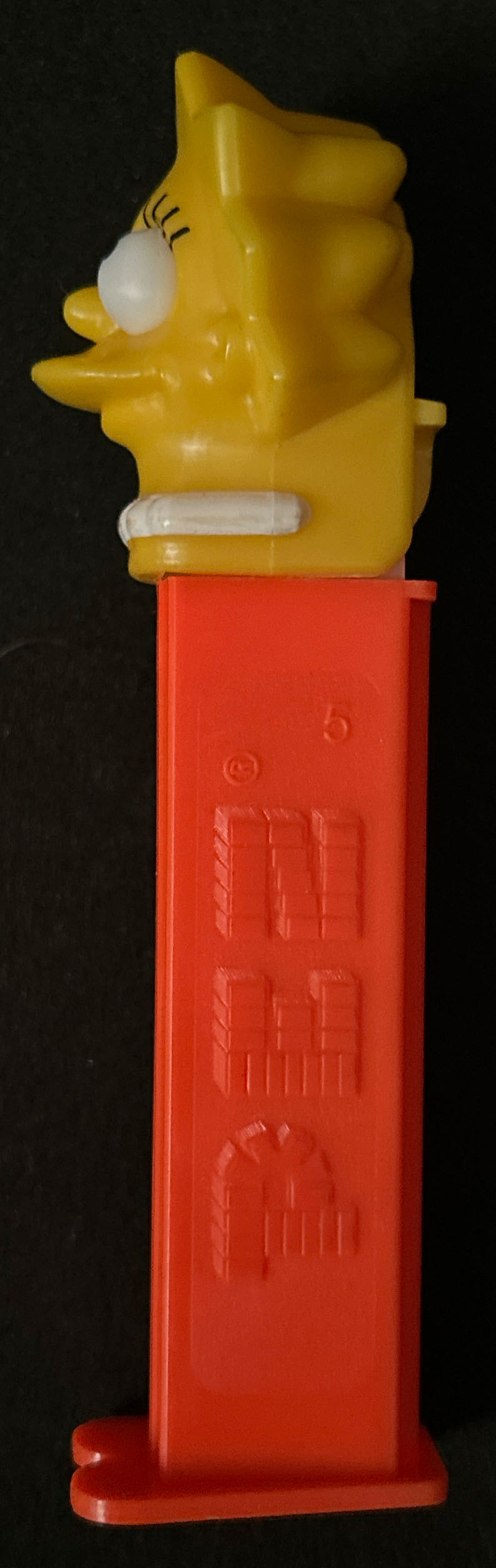 The Simpsons - Lisa - Cartoons pez collectible [Barcode 073621090026] - Main Image 3