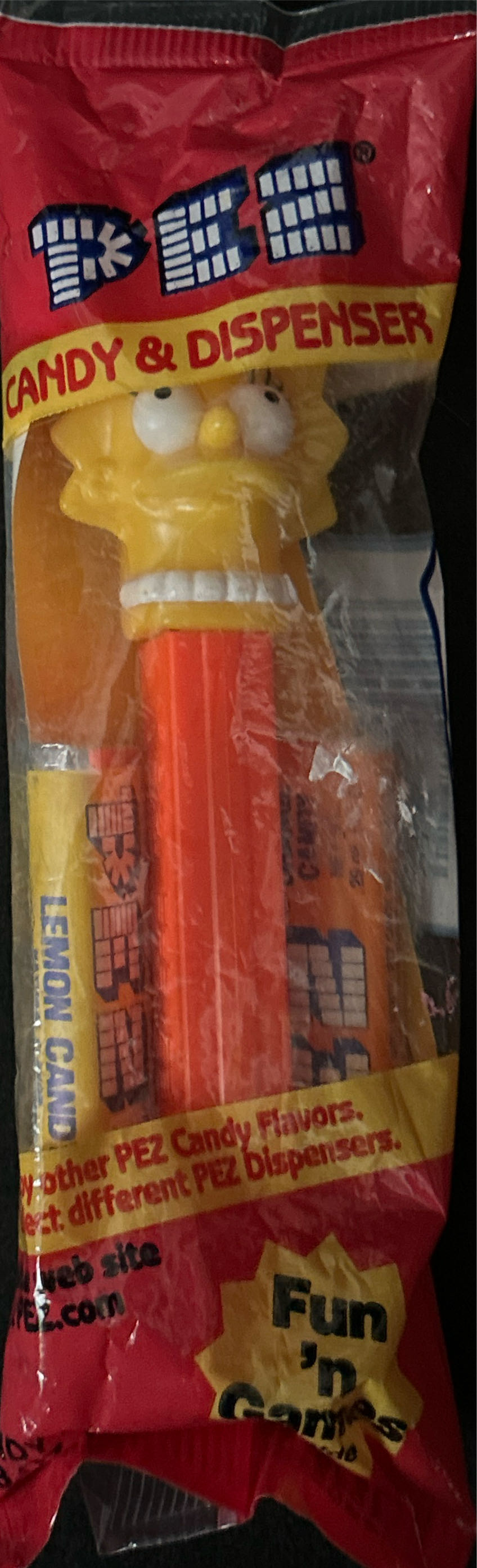 The Simpsons - Lisa - Cartoons pez collectible [Barcode 073621090026] - Main Image 4