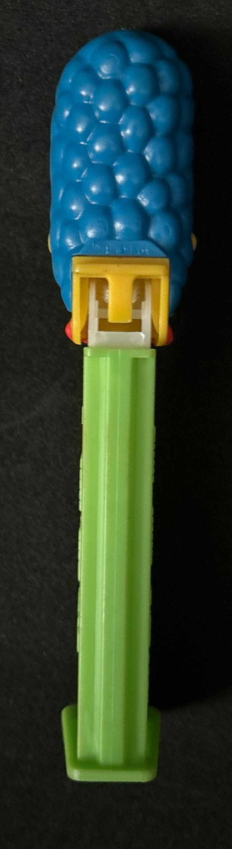 The Simpsons - Marge A - The Simpsons pez collectible [Barcode 073621090026] - Main Image 2