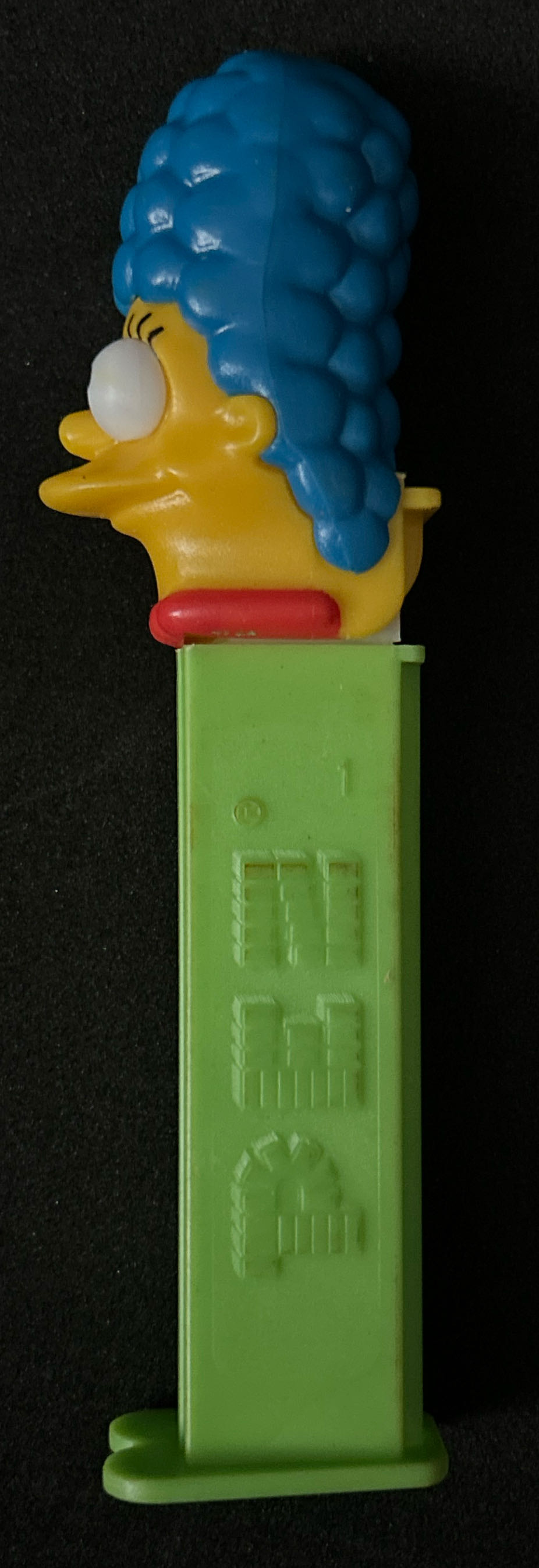 The Simpsons - Marge A - The Simpsons pez collectible [Barcode 073621090026] - Main Image 3