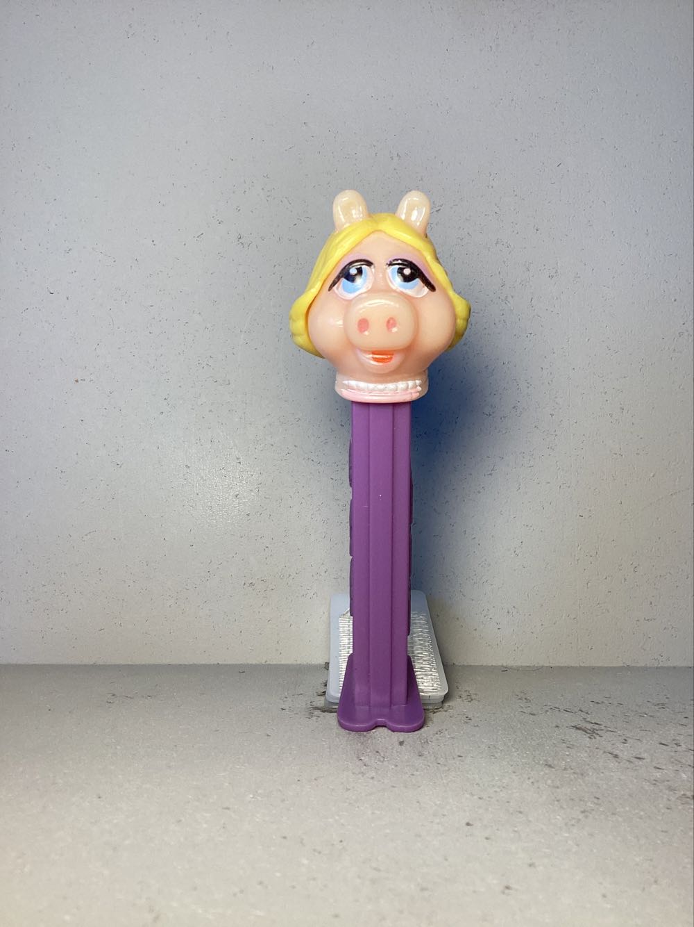 Licensed Characters- Pez Inc.