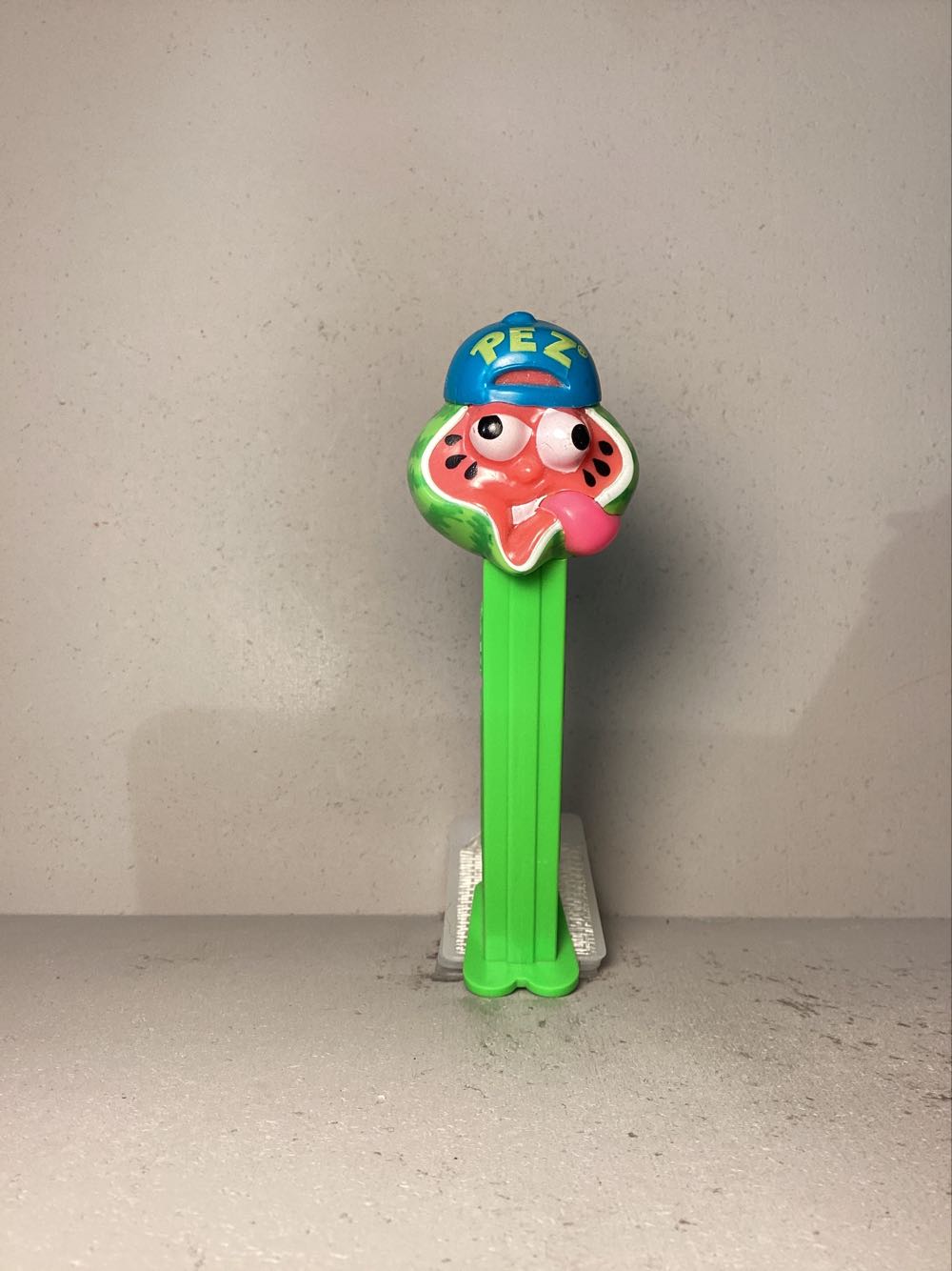 Emoticons (Non-USA) / Emoji (USA)