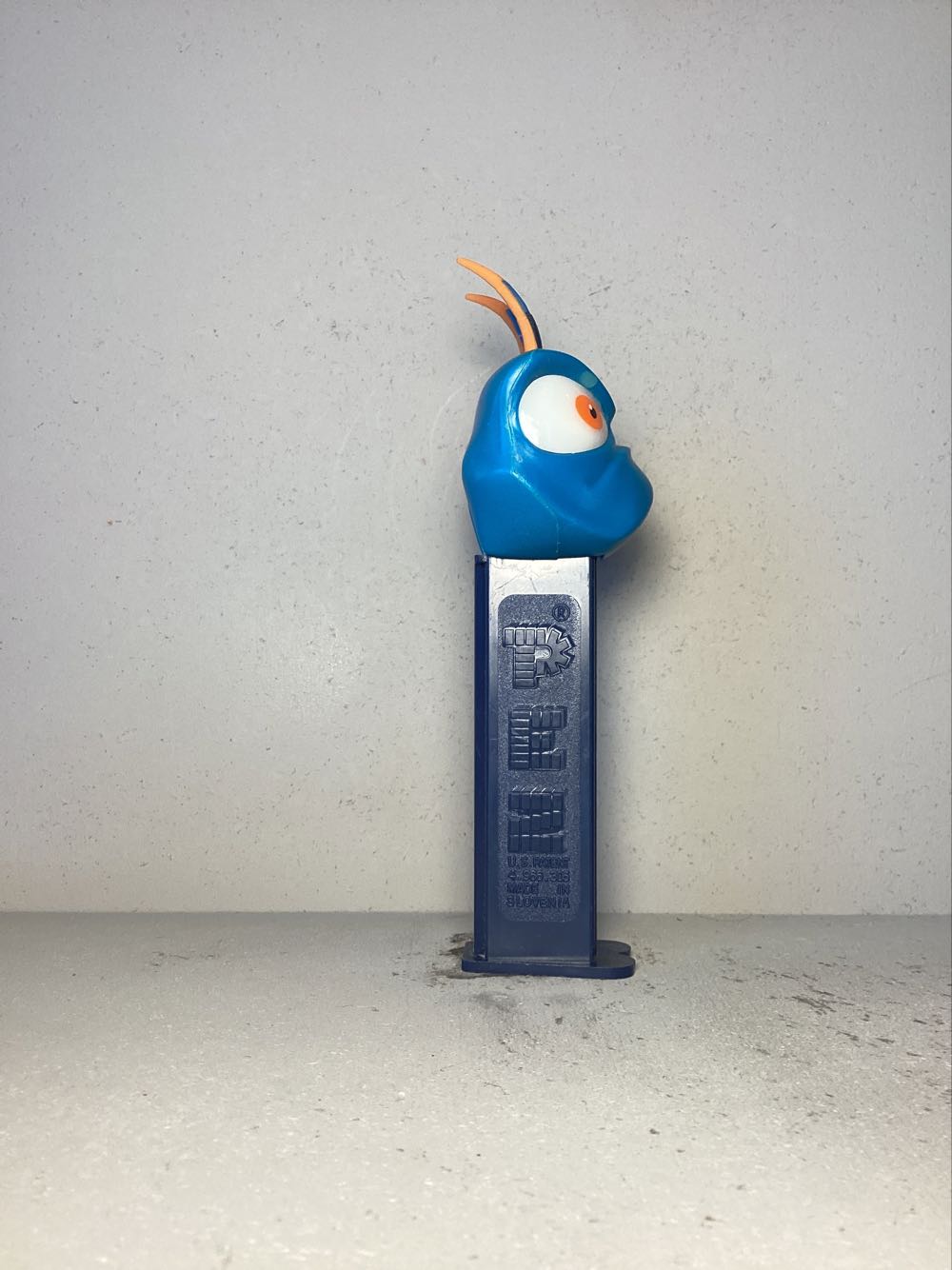 Bugz - Licenced Characters pez collectible - Main Image 2