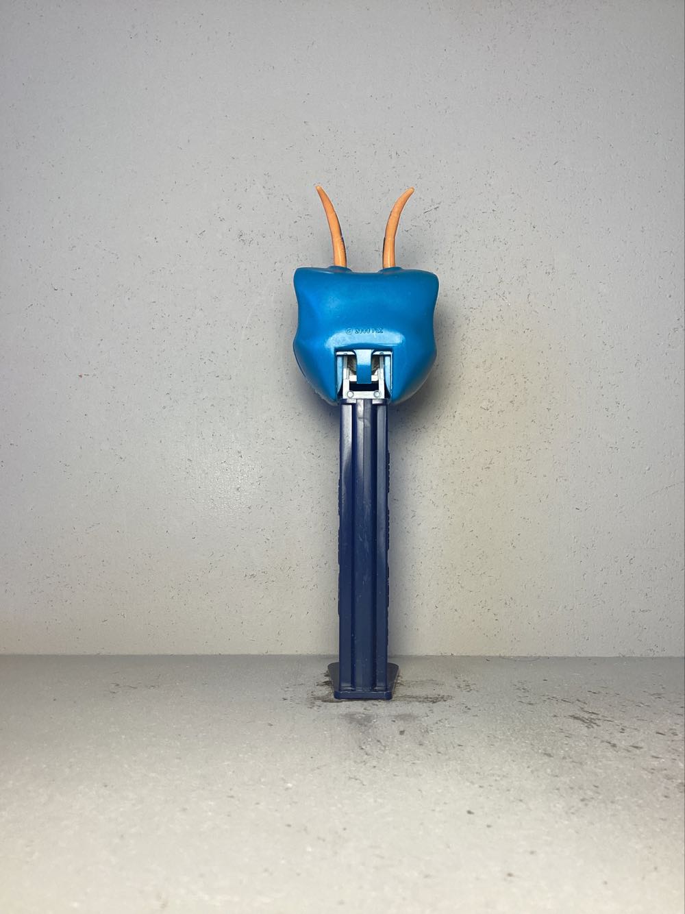 Bugz - Licenced Characters pez collectible - Main Image 3