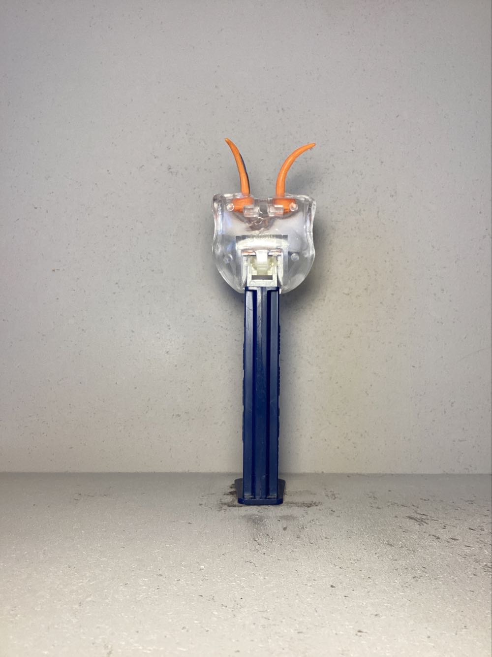 Bugz - Licenced Characters pez collectible - Main Image 3