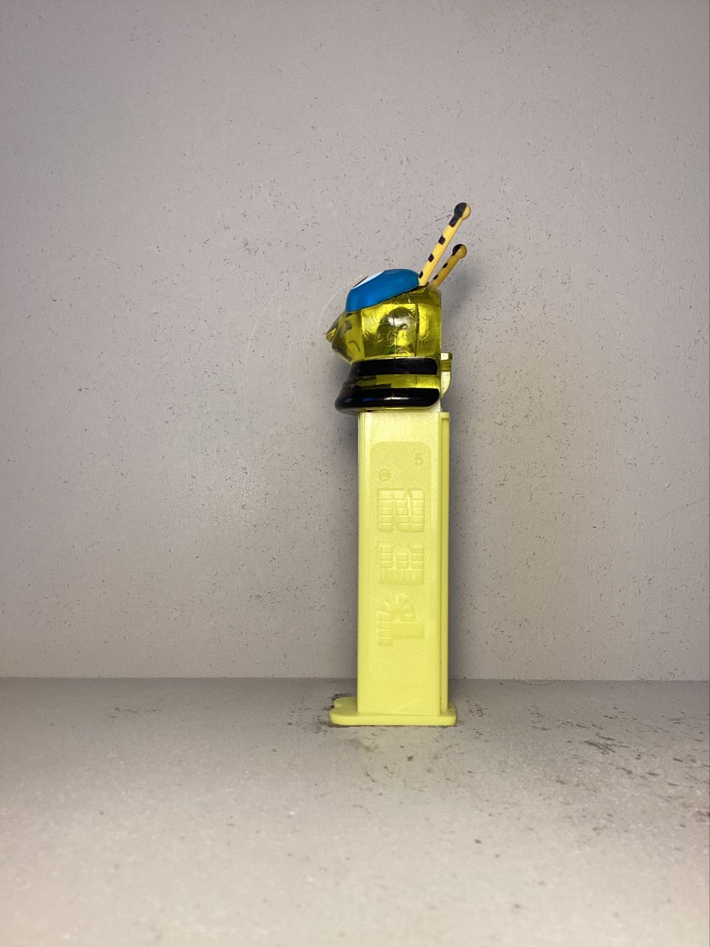 Bugz - Licenced Characters pez collectible - Main Image 4