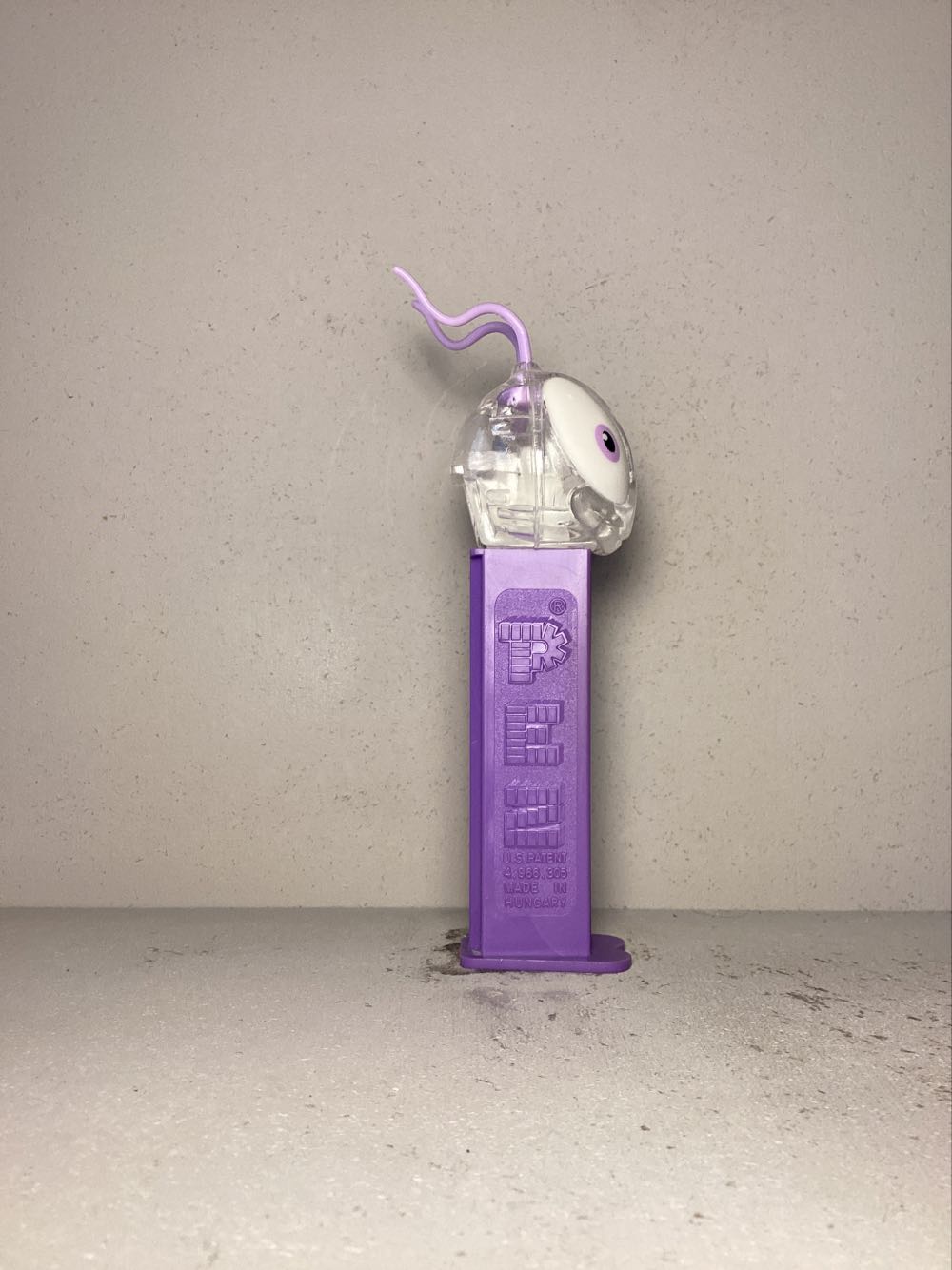 Bugz - Licenced Characters pez collectible - Main Image 2