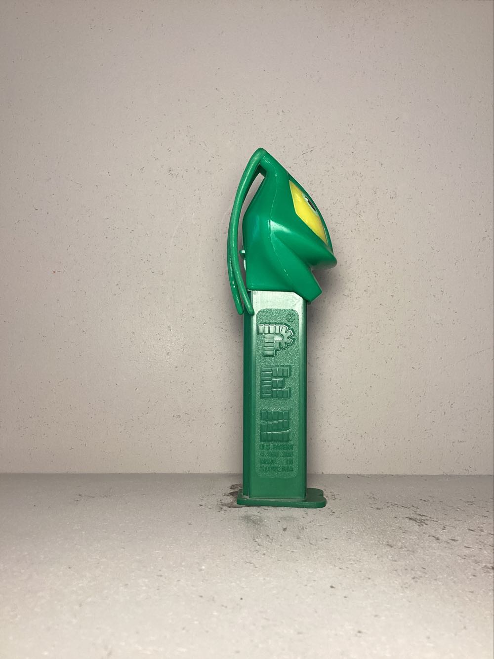 Bugz - Licenced Characters pez collectible - Main Image 2