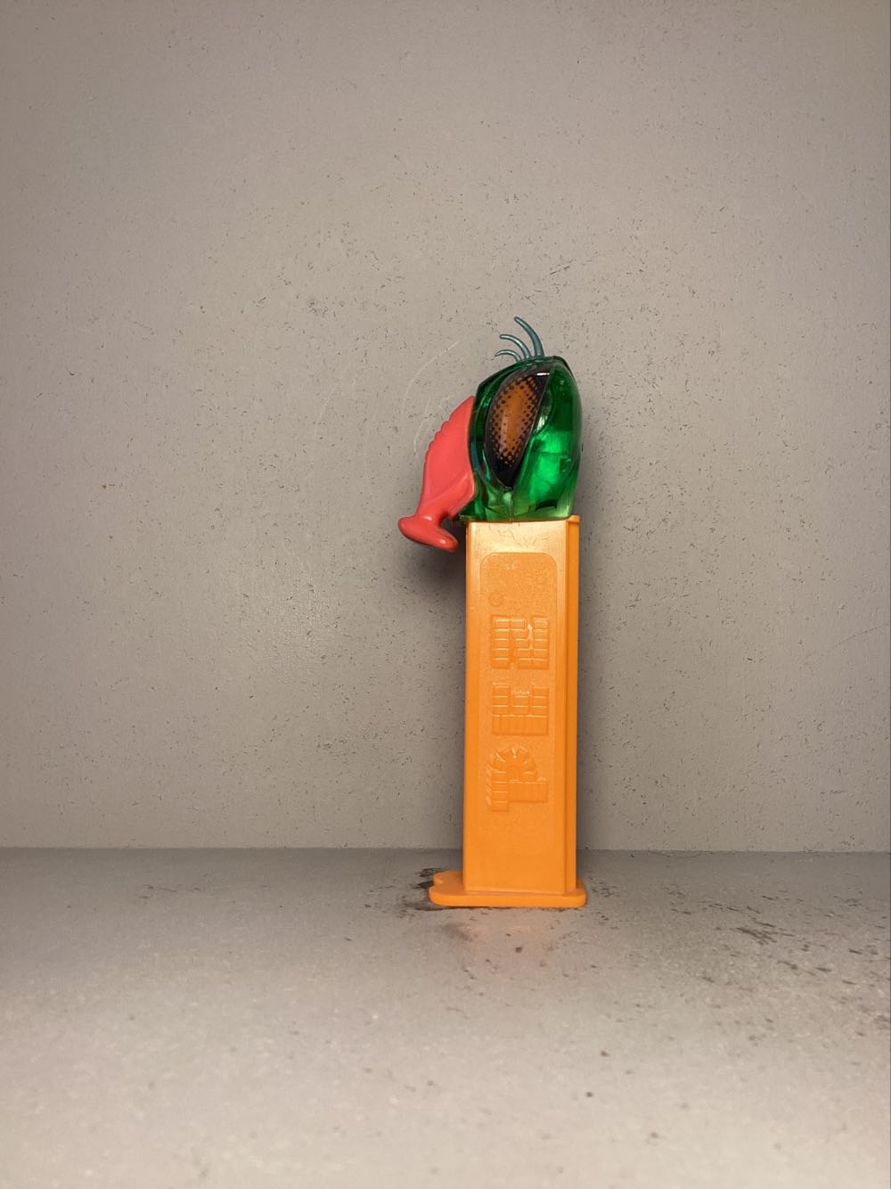 Bugz - Licenced Characters pez collectible - Main Image 4