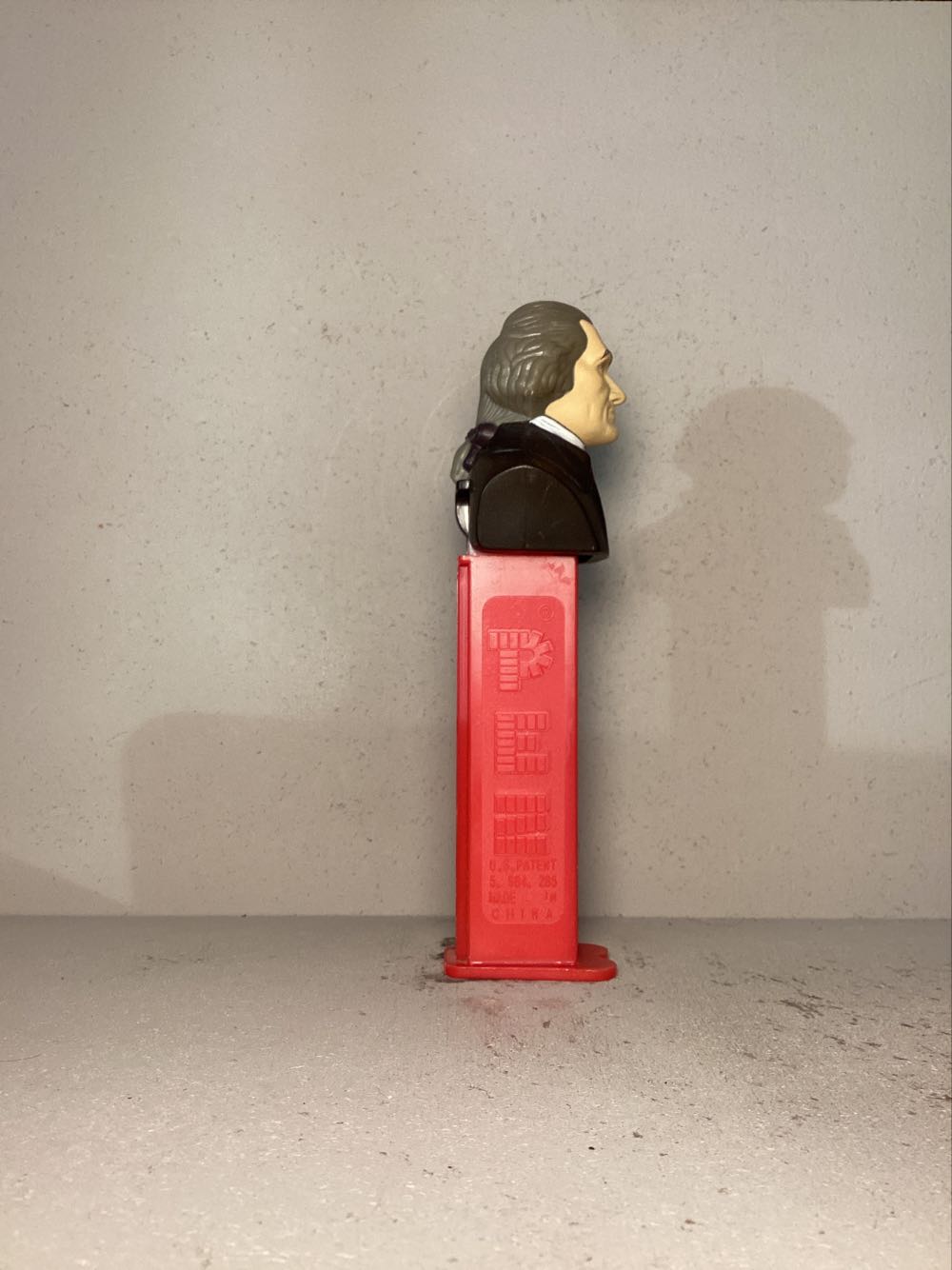 Humans- Presidents - Humans pez collectible - Main Image 2