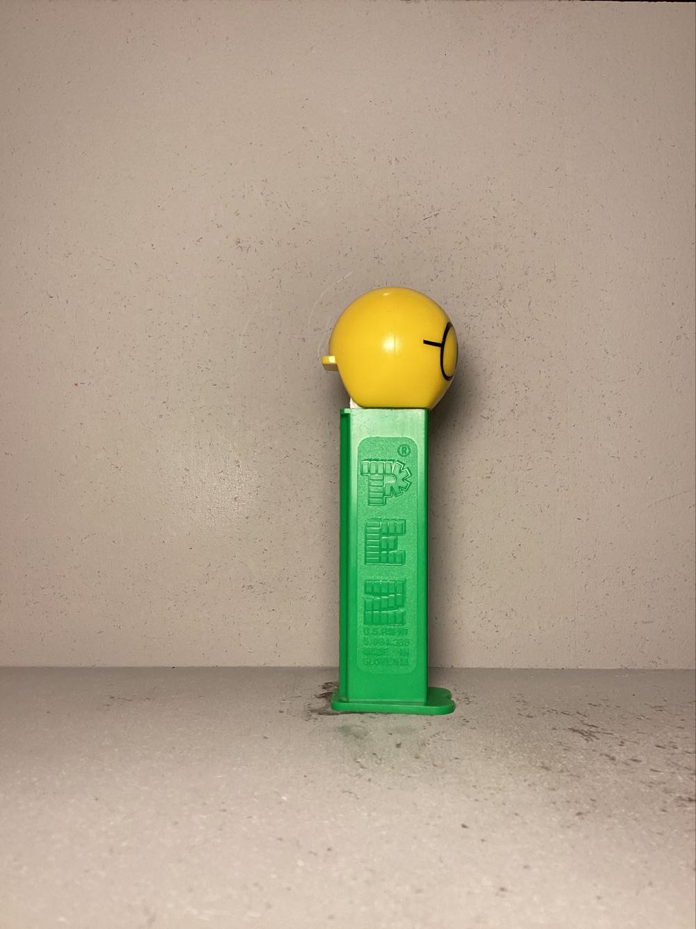 Funky Faces - Nerd Green Stem - funky faces pez collectible - Main Image 2