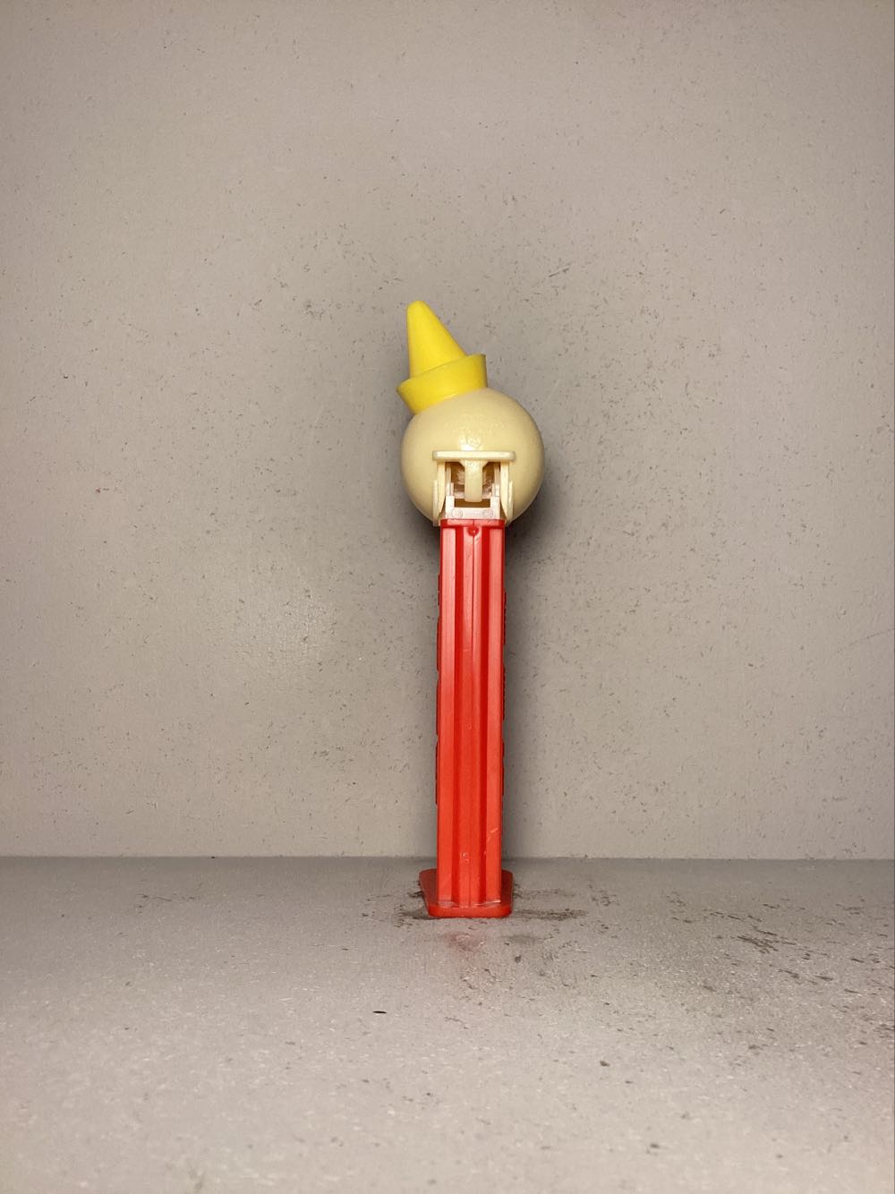 Licensed Characters- Advertising - Licenced Characters pez collectible - Main Image 3