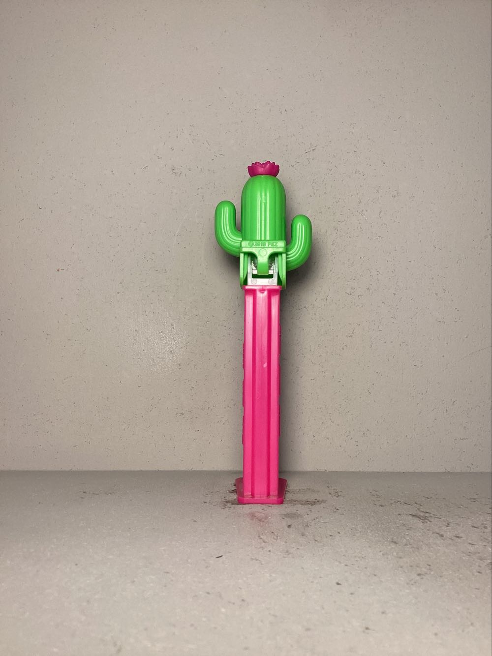 Miscellaneous - Miscellaneous pez collectible - Main Image 3