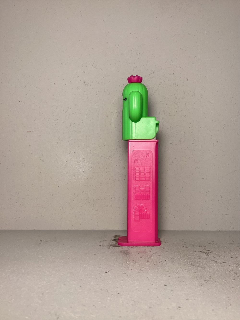 Miscellaneous - Miscellaneous pez collectible - Main Image 4