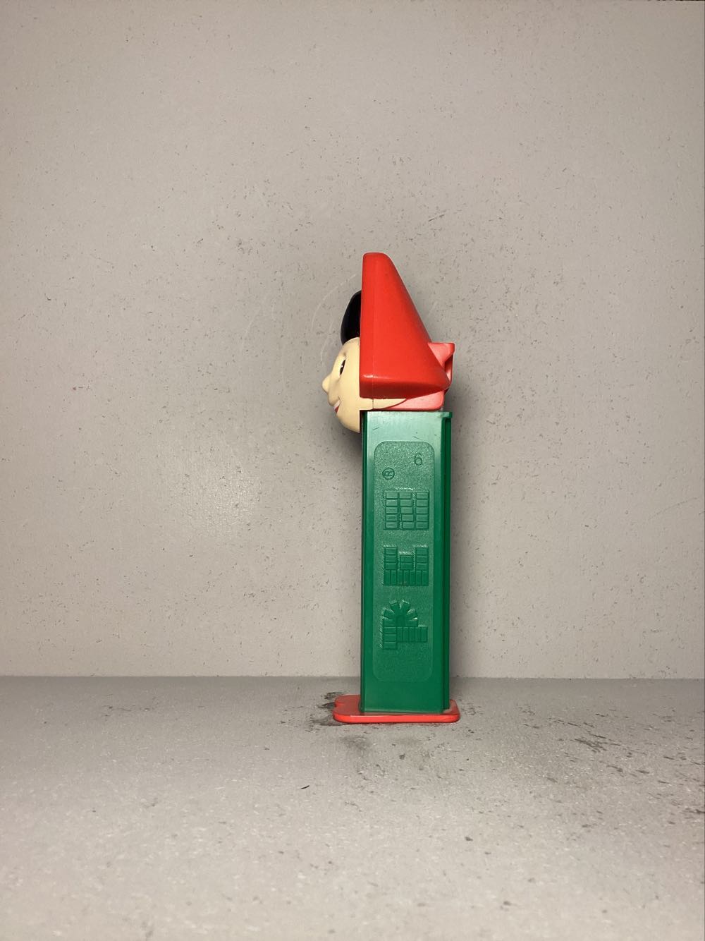 World Savings Day - Miscellaneous pez collectible - Main Image 4