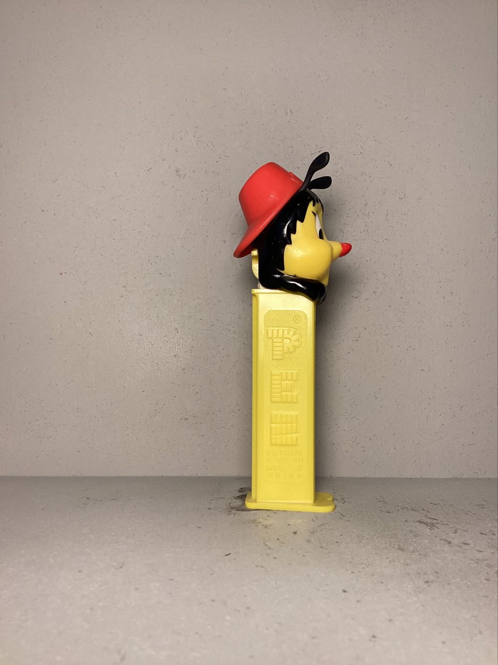 World Savings Day - Miscellaneous pez collectible - Main Image 2