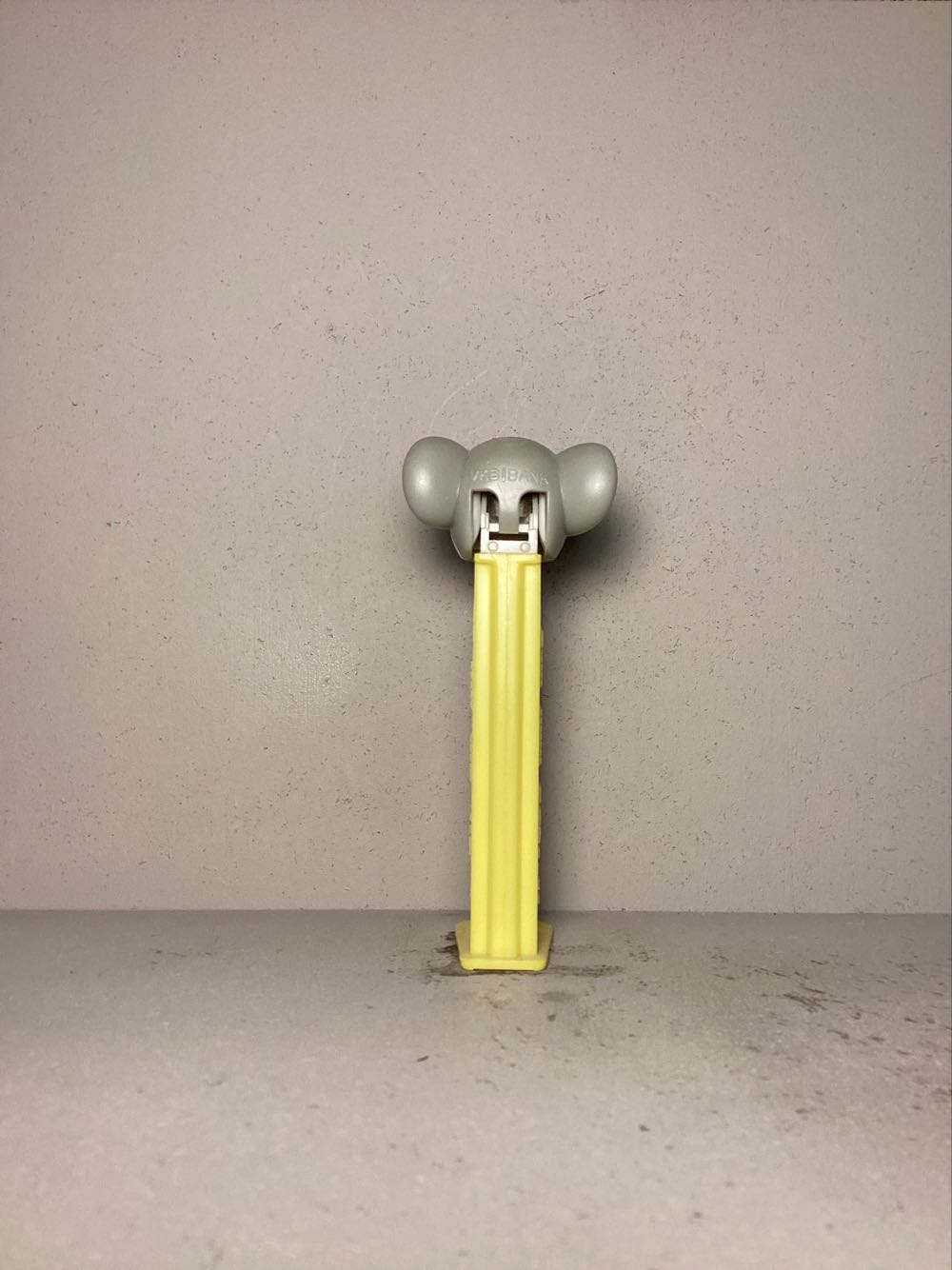 World Savings Day - Miscellaneous pez collectible - Main Image 3