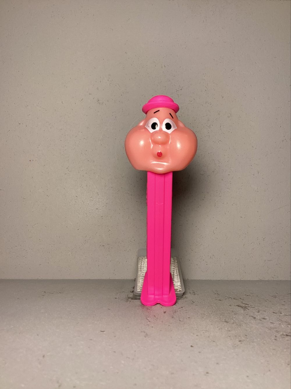 Emoticons (Non-USA) / Emoji (USA)