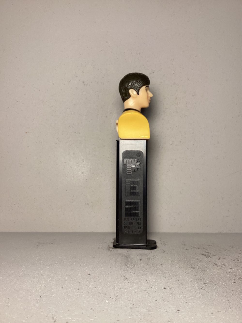 Licenced Characters- Star Trek - Licensed Characters pez collectible - Main Image 2