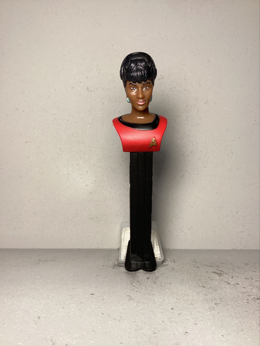 Barbie - Brown Hair Yellow Shirt