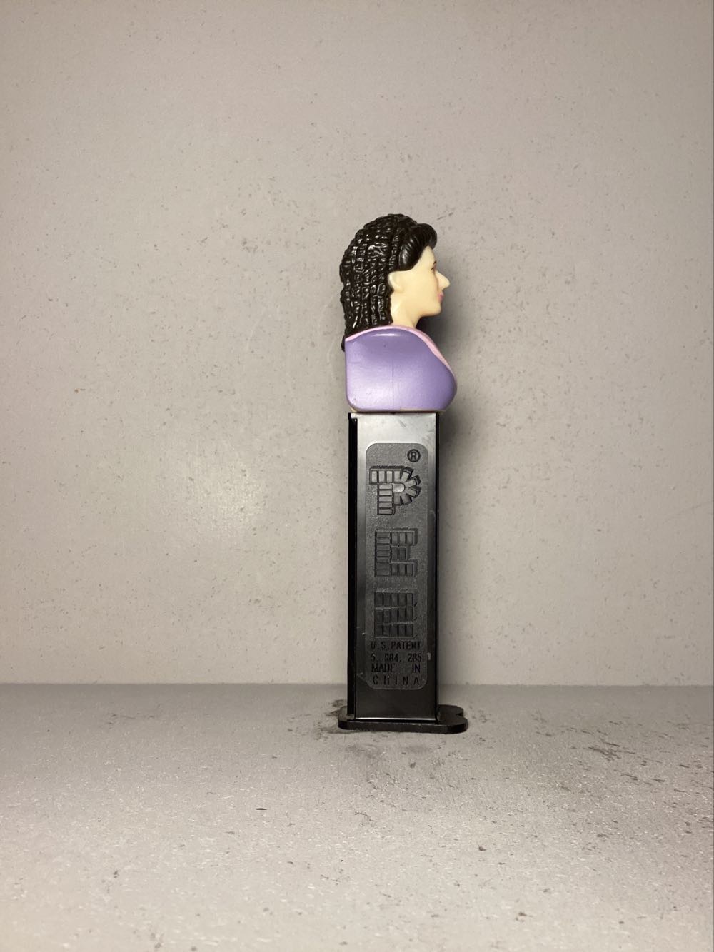 Licenced Characters- Star Trek, The Next Generation - Licensed Characters pez collectible - Main Image 2