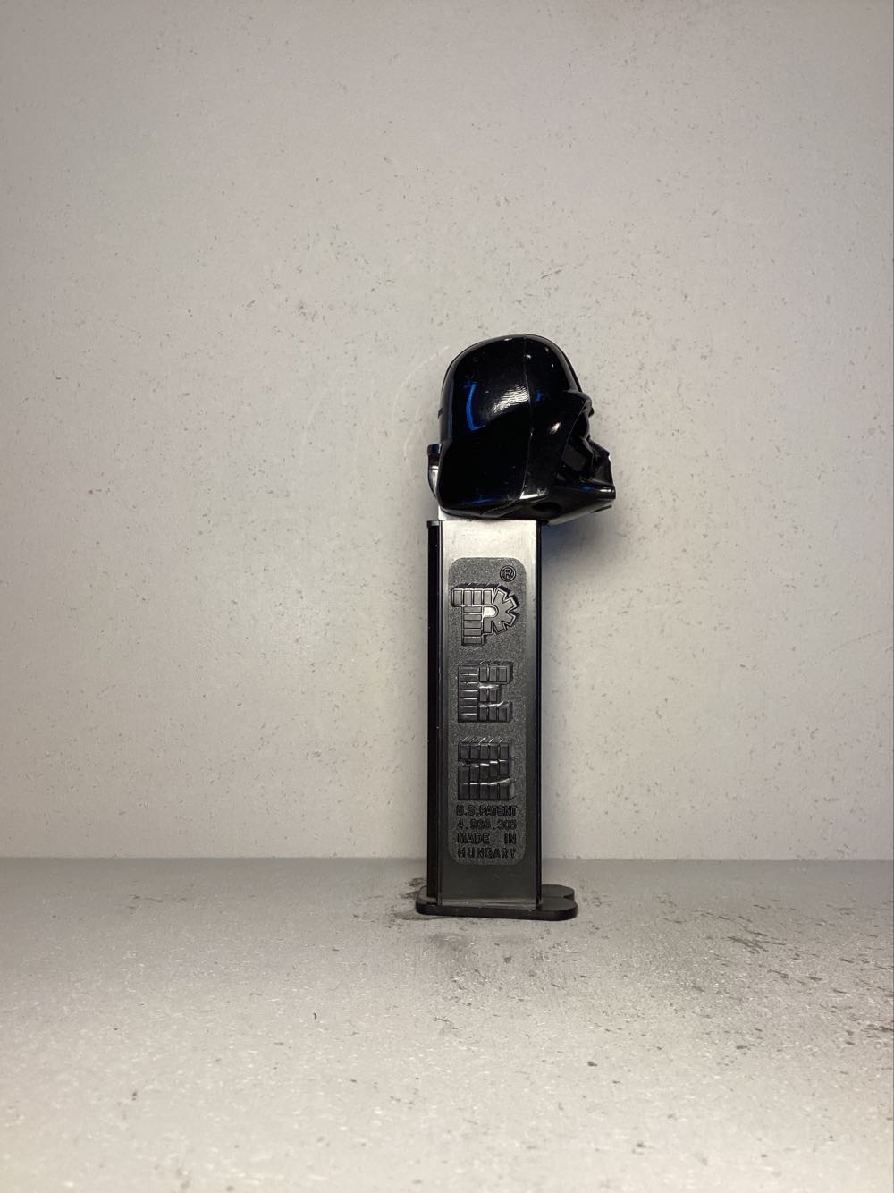 Licensed Characters- Star Wars- Series A - Licensed Characters pez collectible - Main Image 2