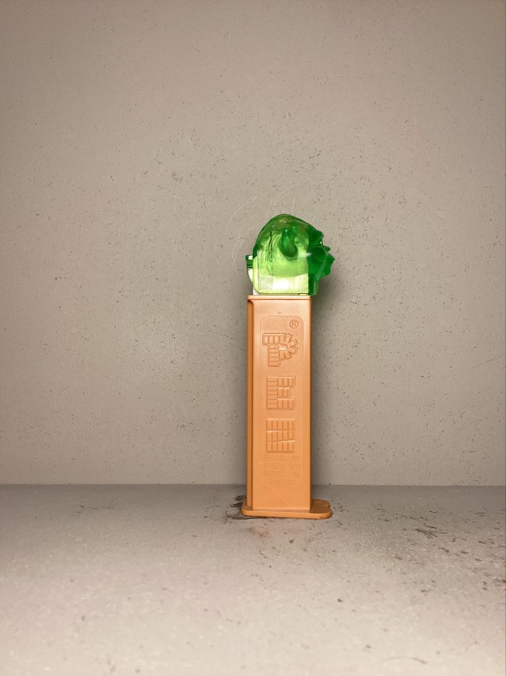 Licensed Characters- Star Wars - Licensed Characters pez collectible - Main Image 2