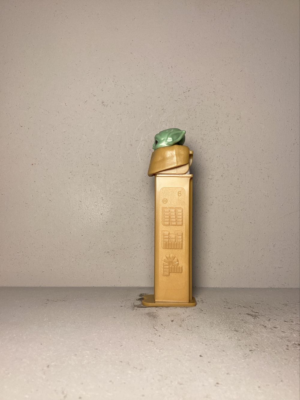 Licensed Characters- Star Wars- The Mandalorian - Licensed Characters pez collectible - Main Image 4