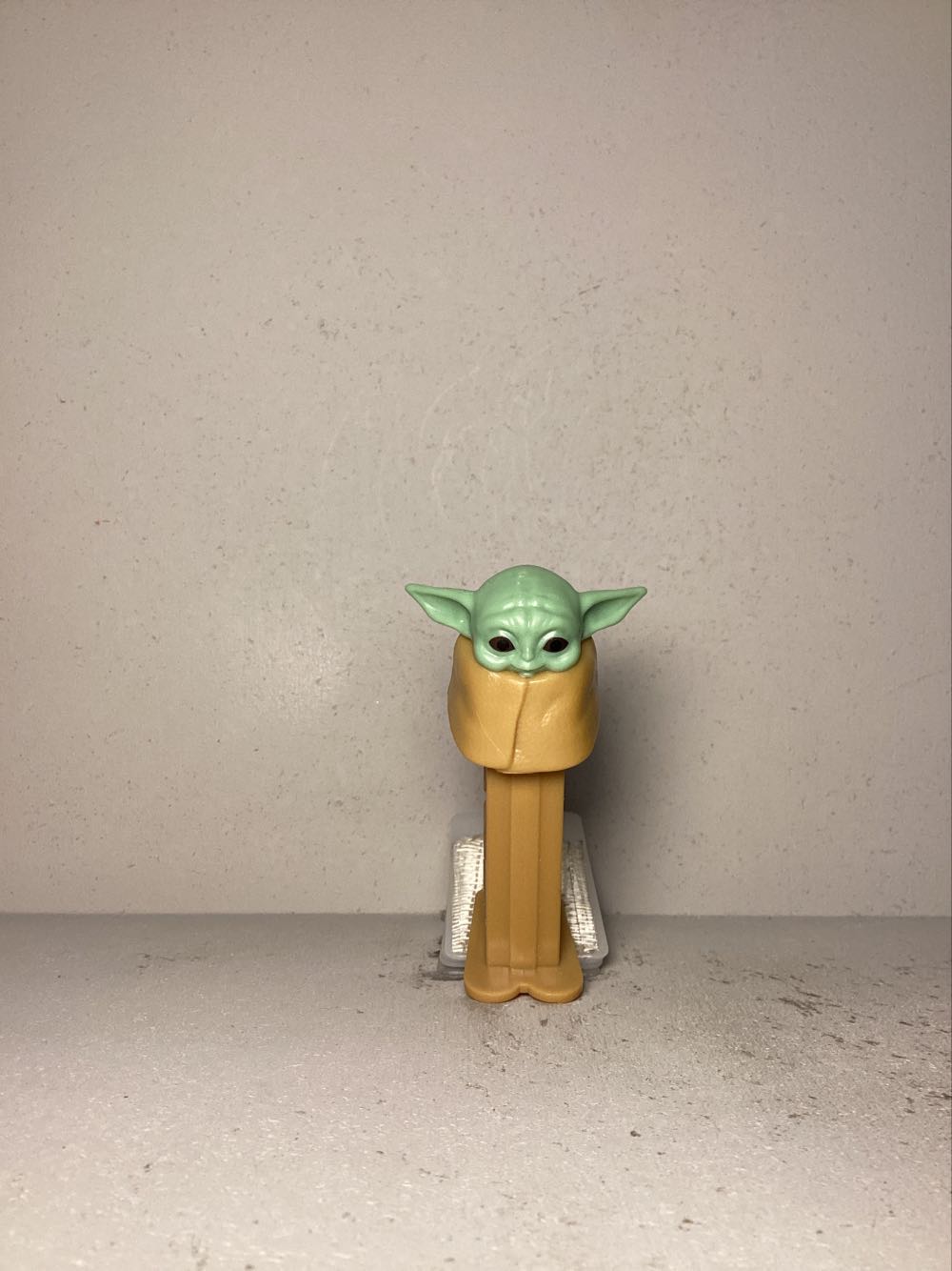 Licensed Characters- Pez Inc.