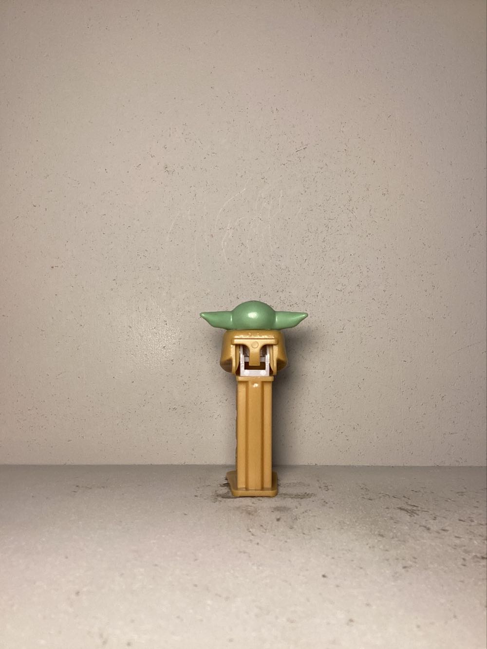 Licensed Characters- Star Wars- The Mandalorian - Licensed Characters pez collectible - Main Image 3