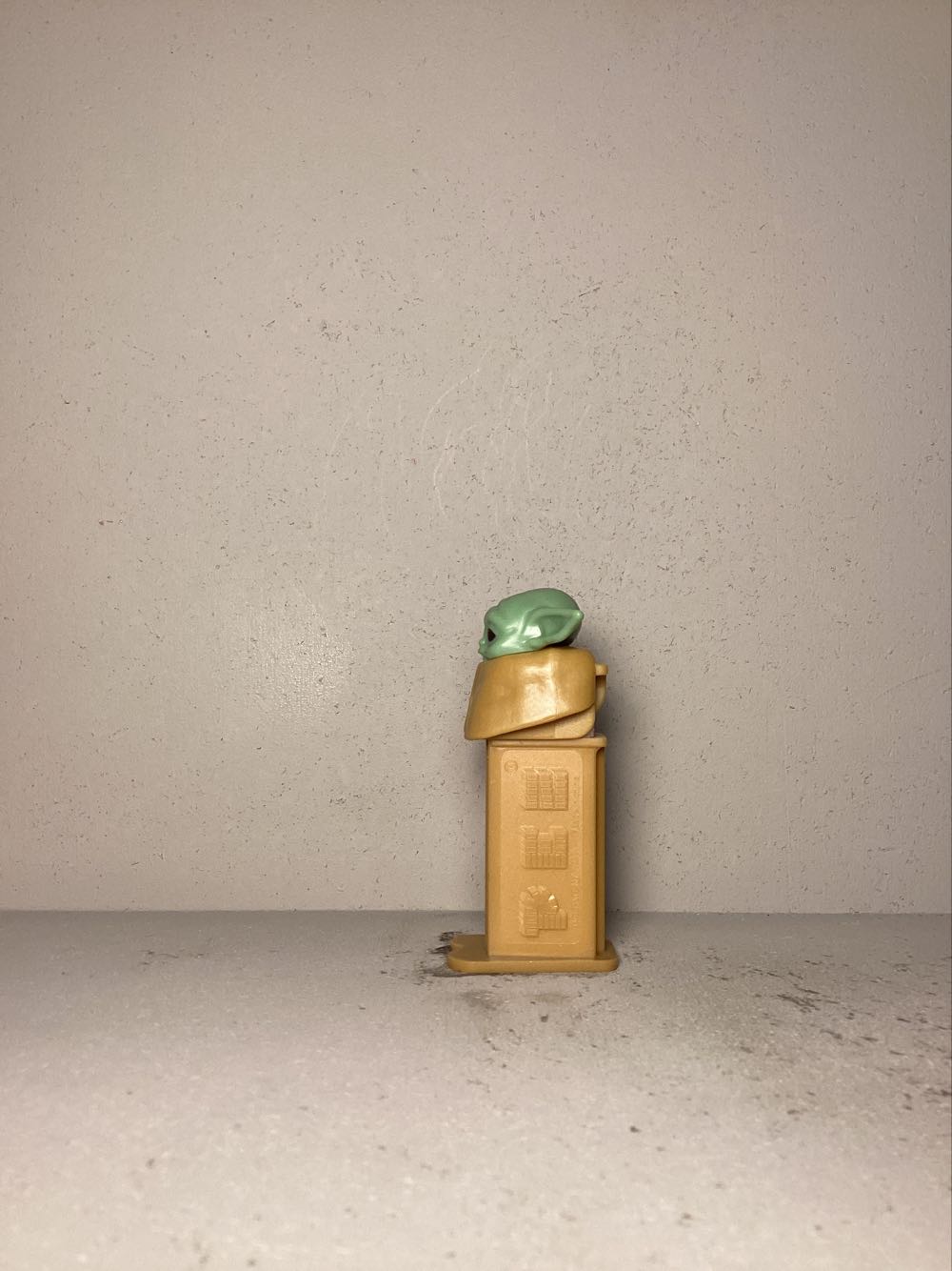 Licensed Characters- Star Wars- The Mandalorian - Licensed Characters pez collectible - Main Image 4