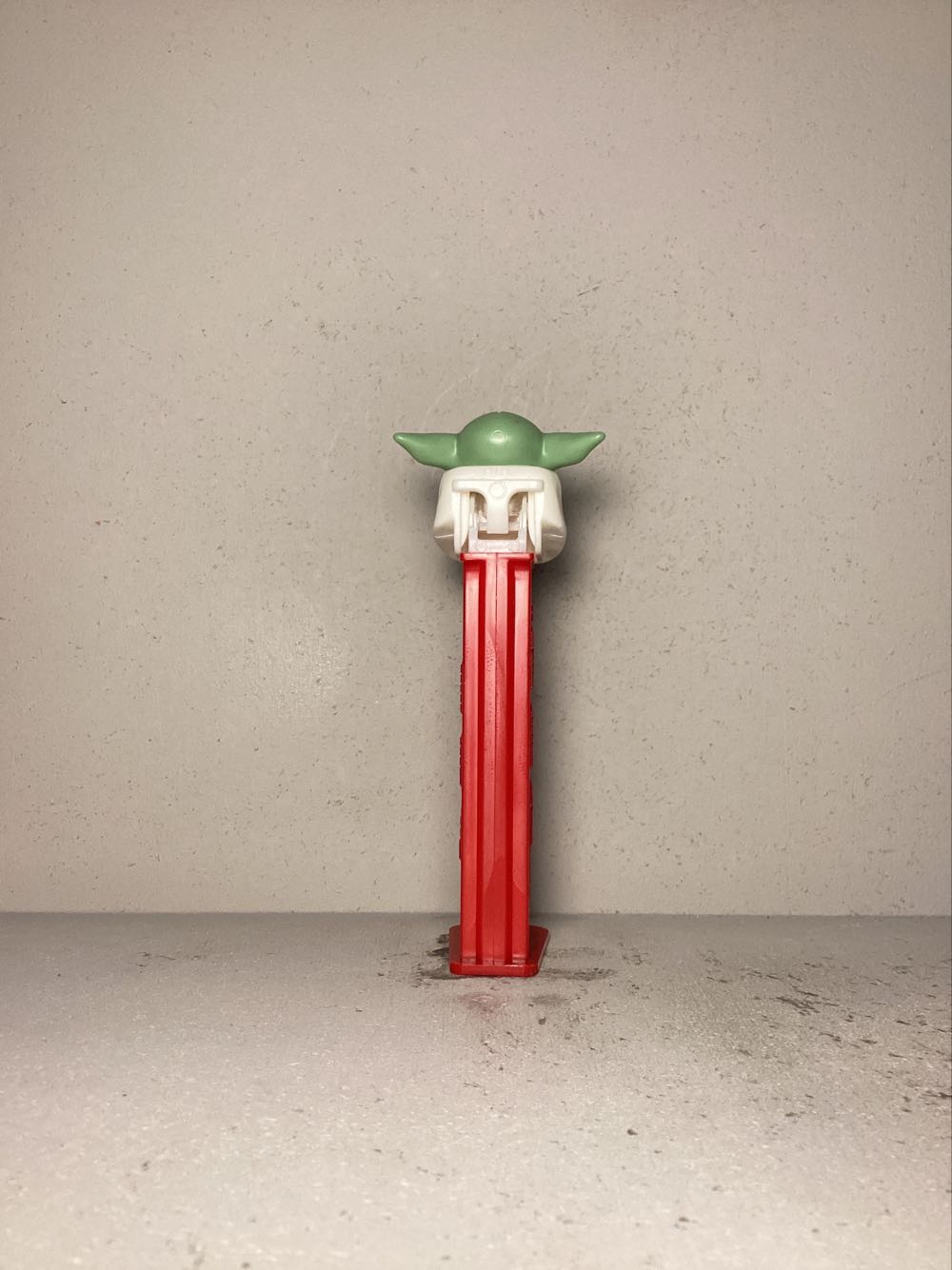 Licensed Characters- Star Wars- The Mandalorian - Licensed Characters pez collectible - Main Image 3