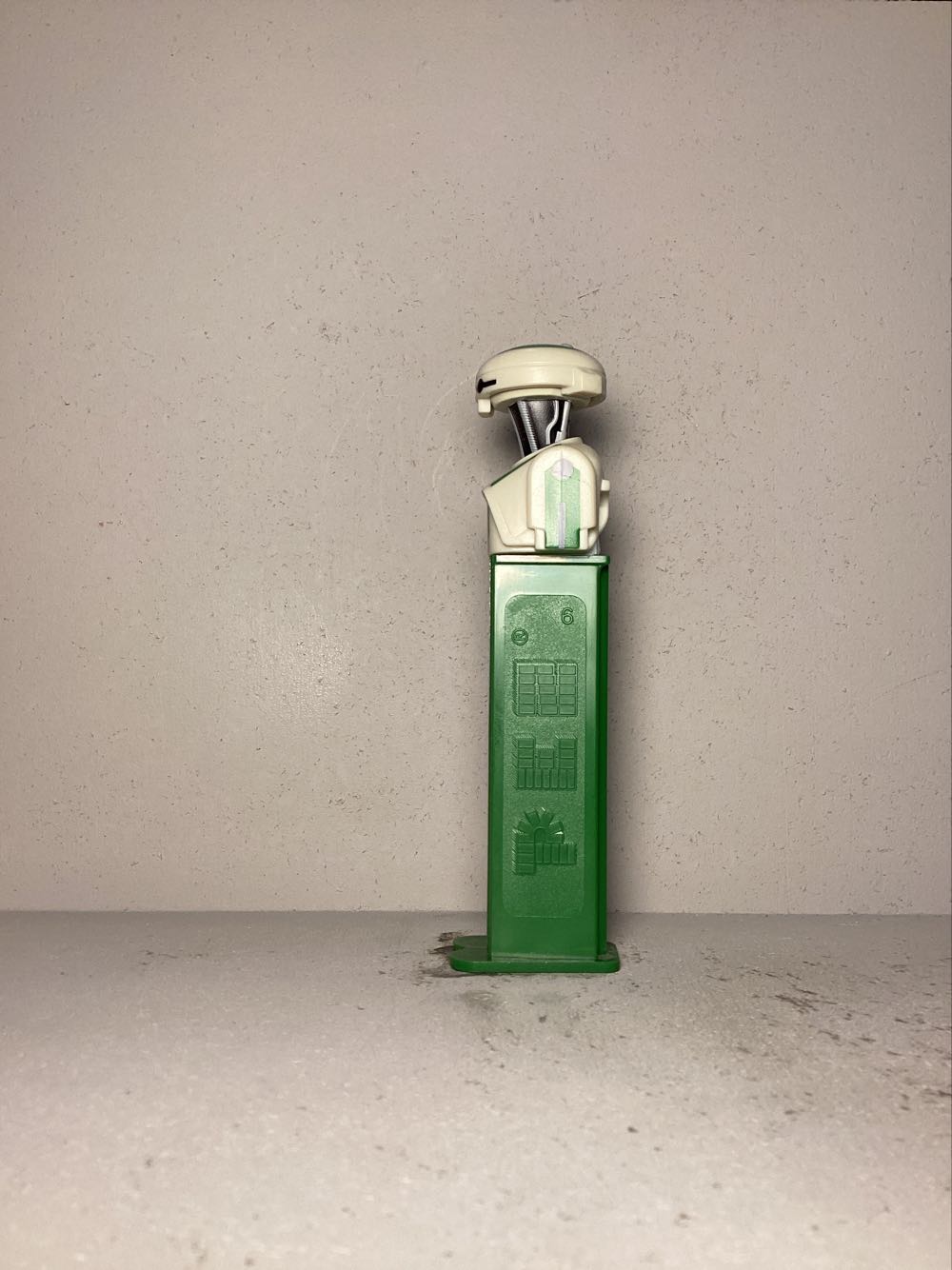 Licensed Characters- Star Wars- Han Solo - Licensed Characters pez collectible - Main Image 4