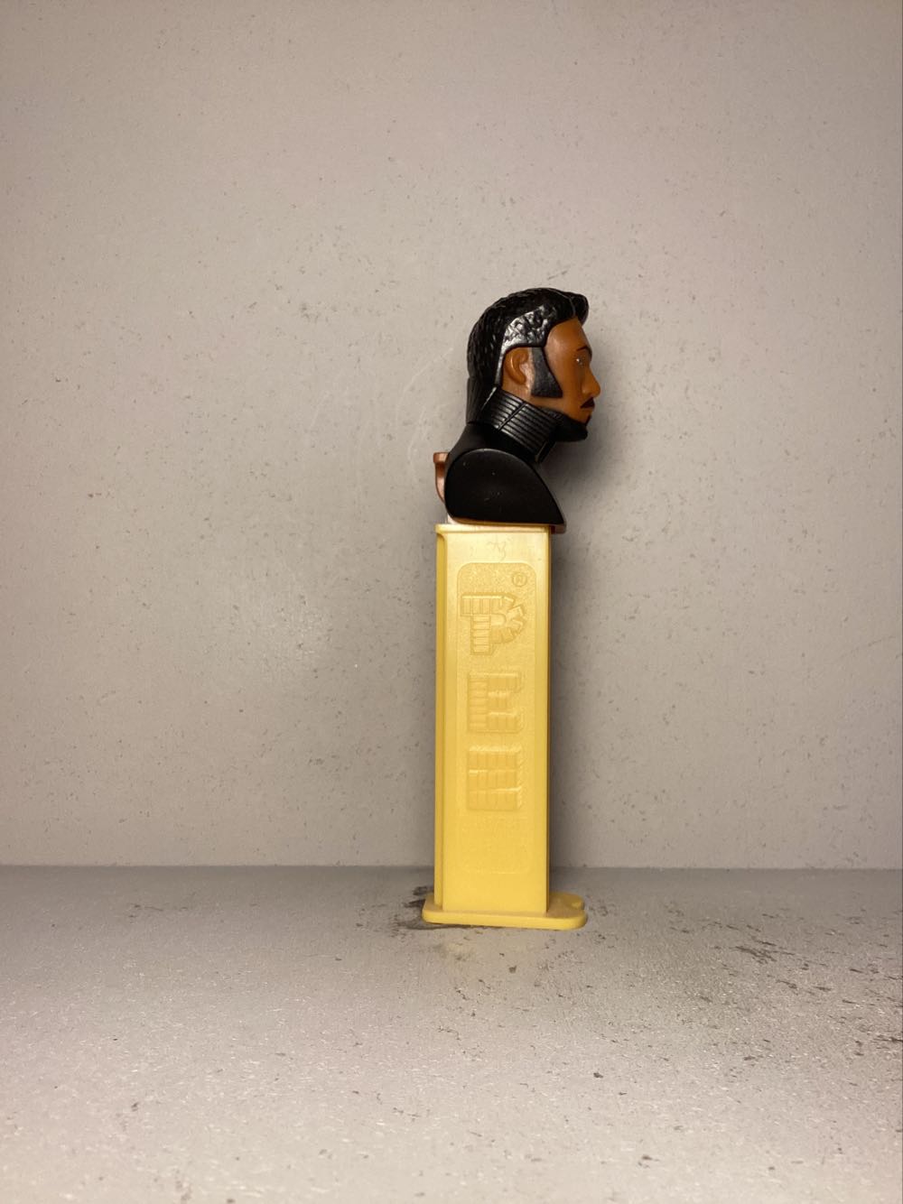 Licensed Characters- Star Wars- Han Solo - Licensed Characters pez collectible - Main Image 2