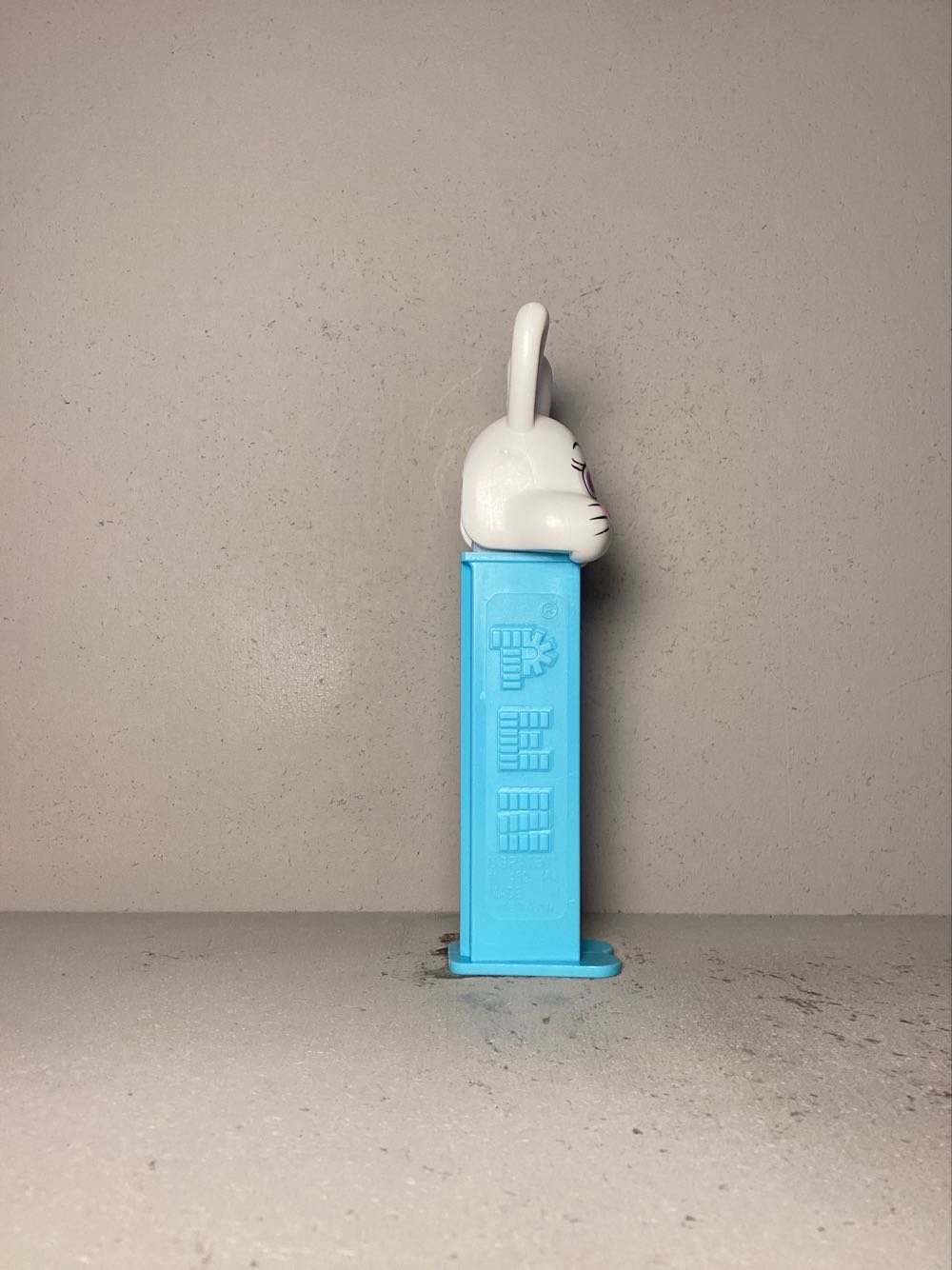 Easter- Floppy Ear Bunny Rabbit B - Holiday pez collectible - Main Image 2