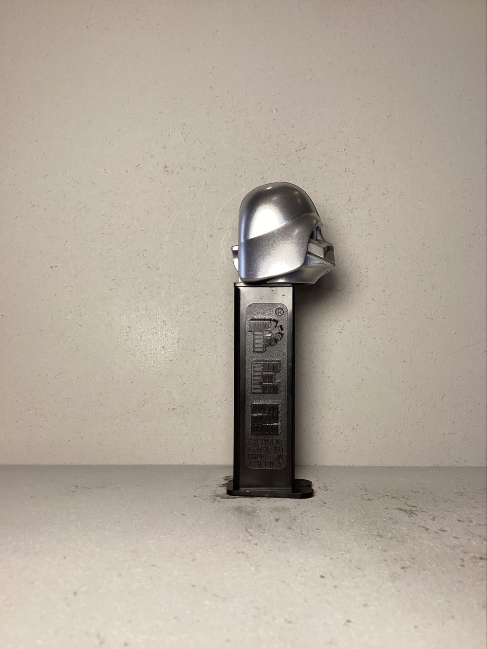 Lcensed Characters- Star Wars- 100 Years Disney - Licenced Characters pez collectible - Main Image 2