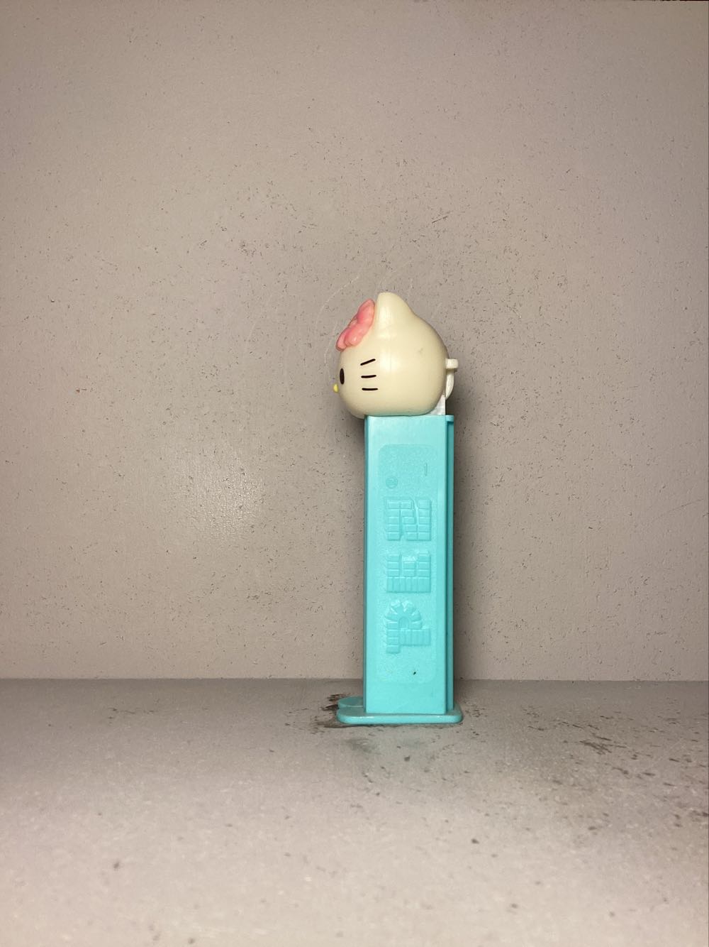 Licensed Characters- Hello Kitty - Licenced Characters pez collectible - Main Image 4