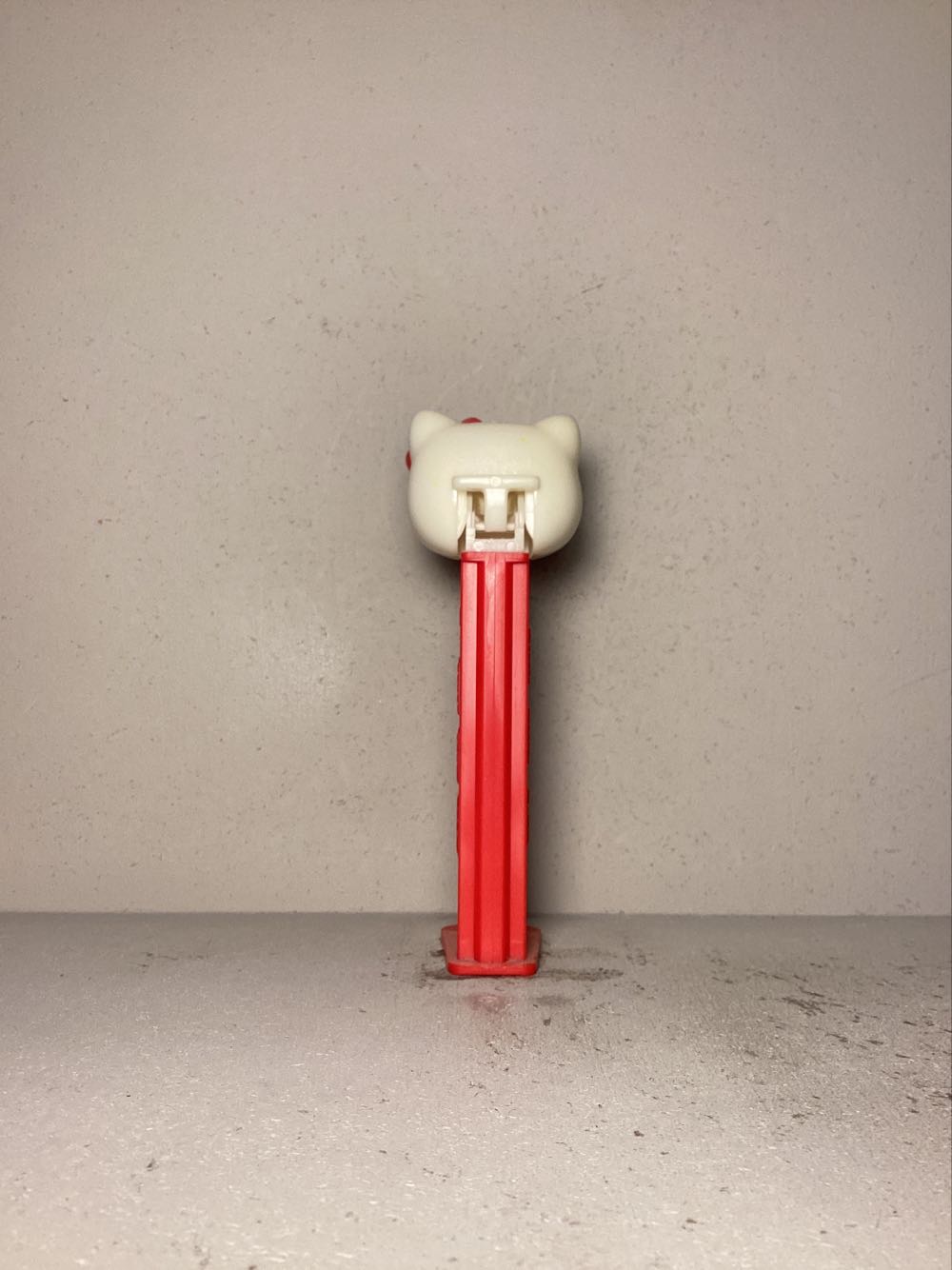 Licensed Characters- Hello Kitty - Licenced Characters pez collectible - Main Image 3