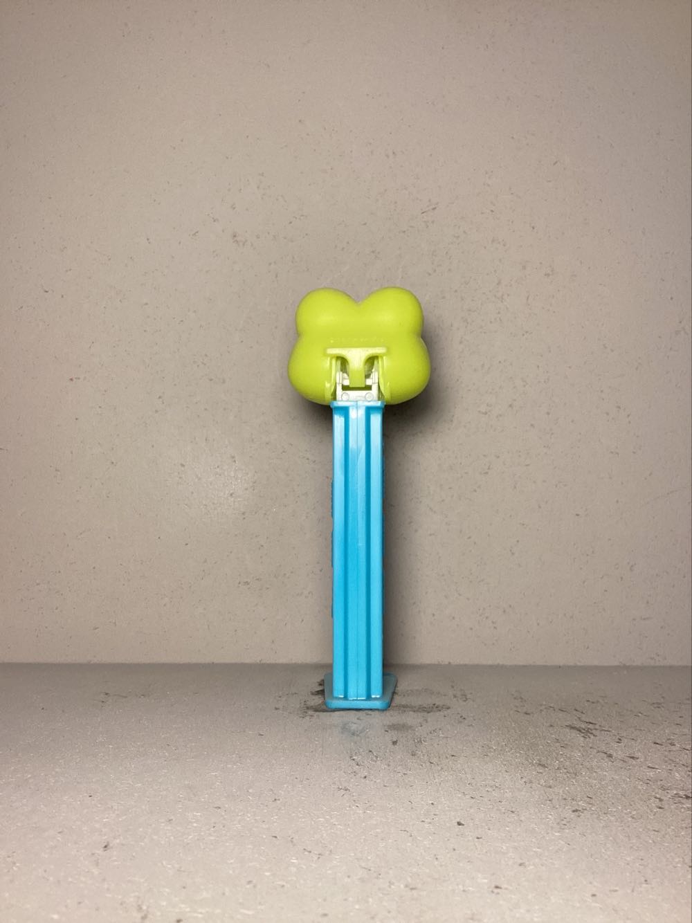 Licensed Characters- Hello Kitty - Licenced Characters pez collectible - Main Image 3